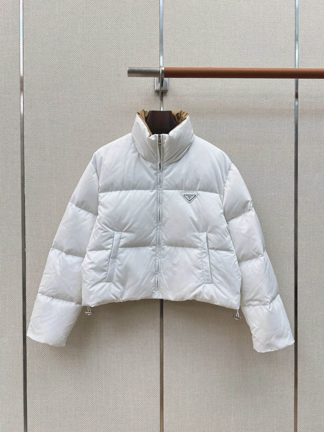 Куртки И Пуховики Женские Prada 18127682