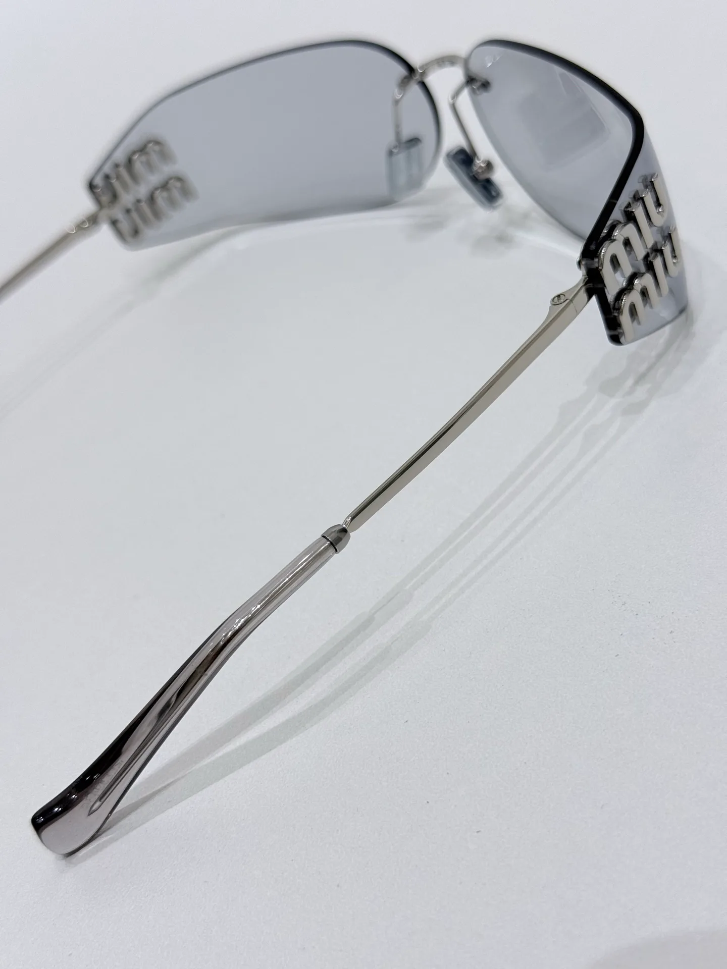 Очки Miu Miu 16951426