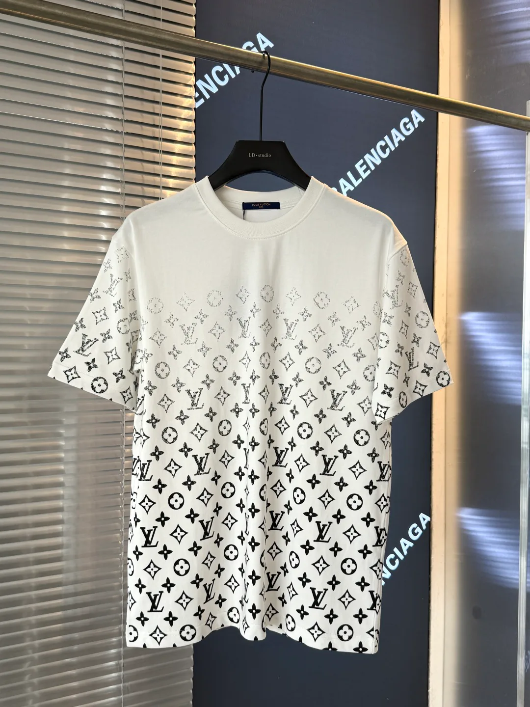 Футболки Женские Louis Vuitton 36121