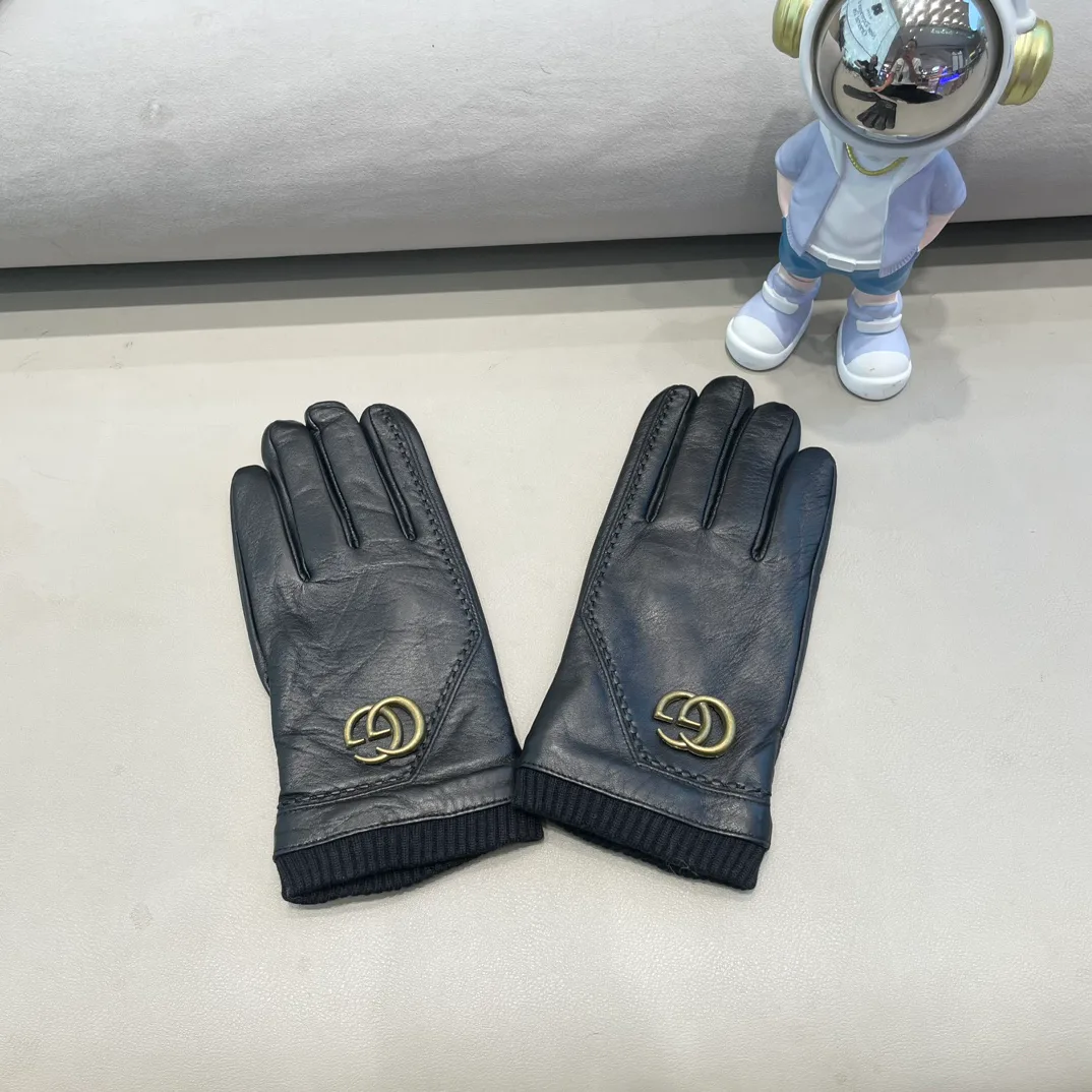 Перчатки Gucci 163774