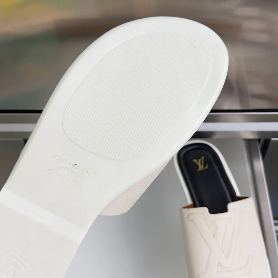 Сандалии Мужские Louis Vuitton 11744106