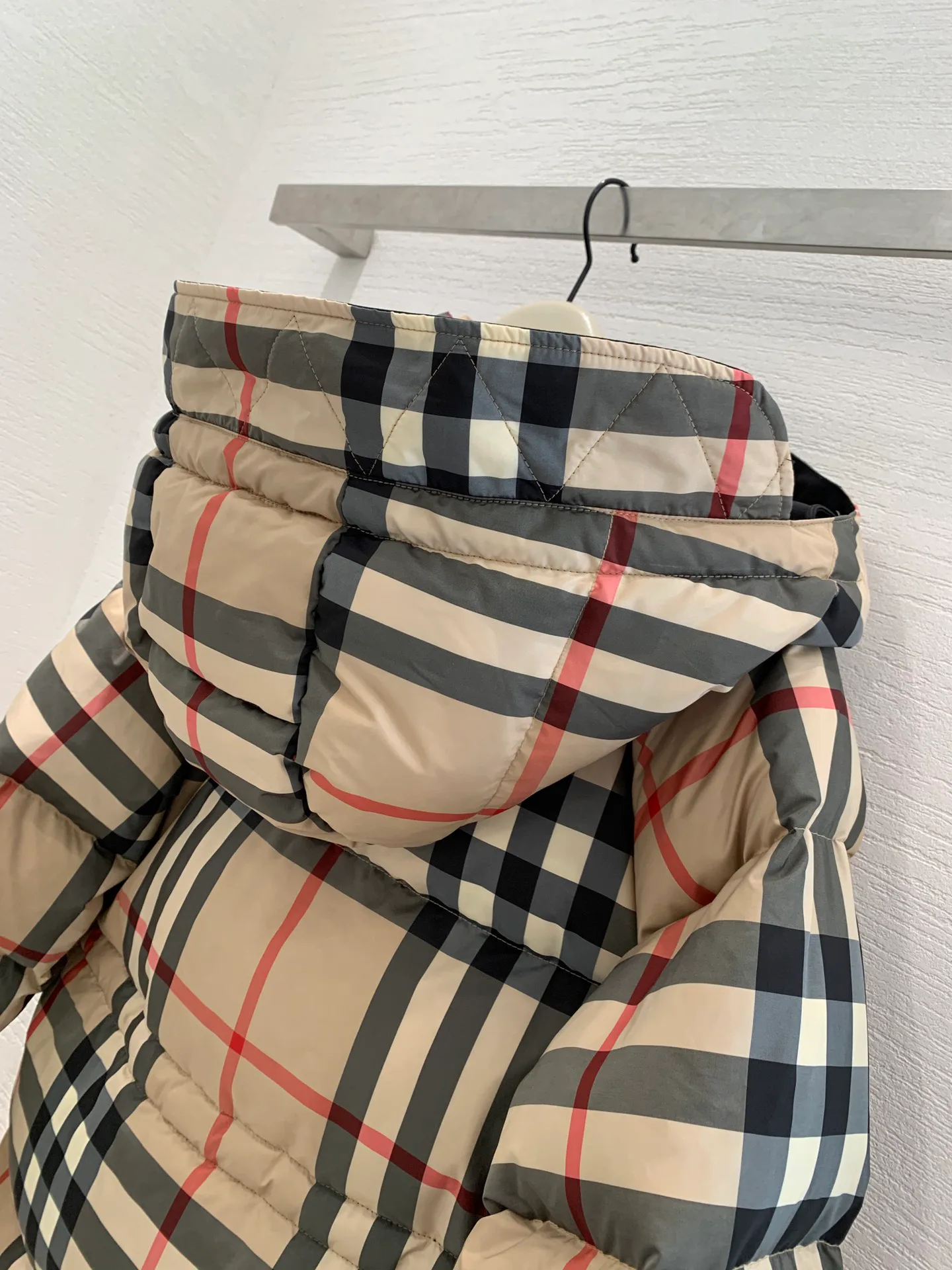 Куртки И Пуховики Женские Burberry 18651009