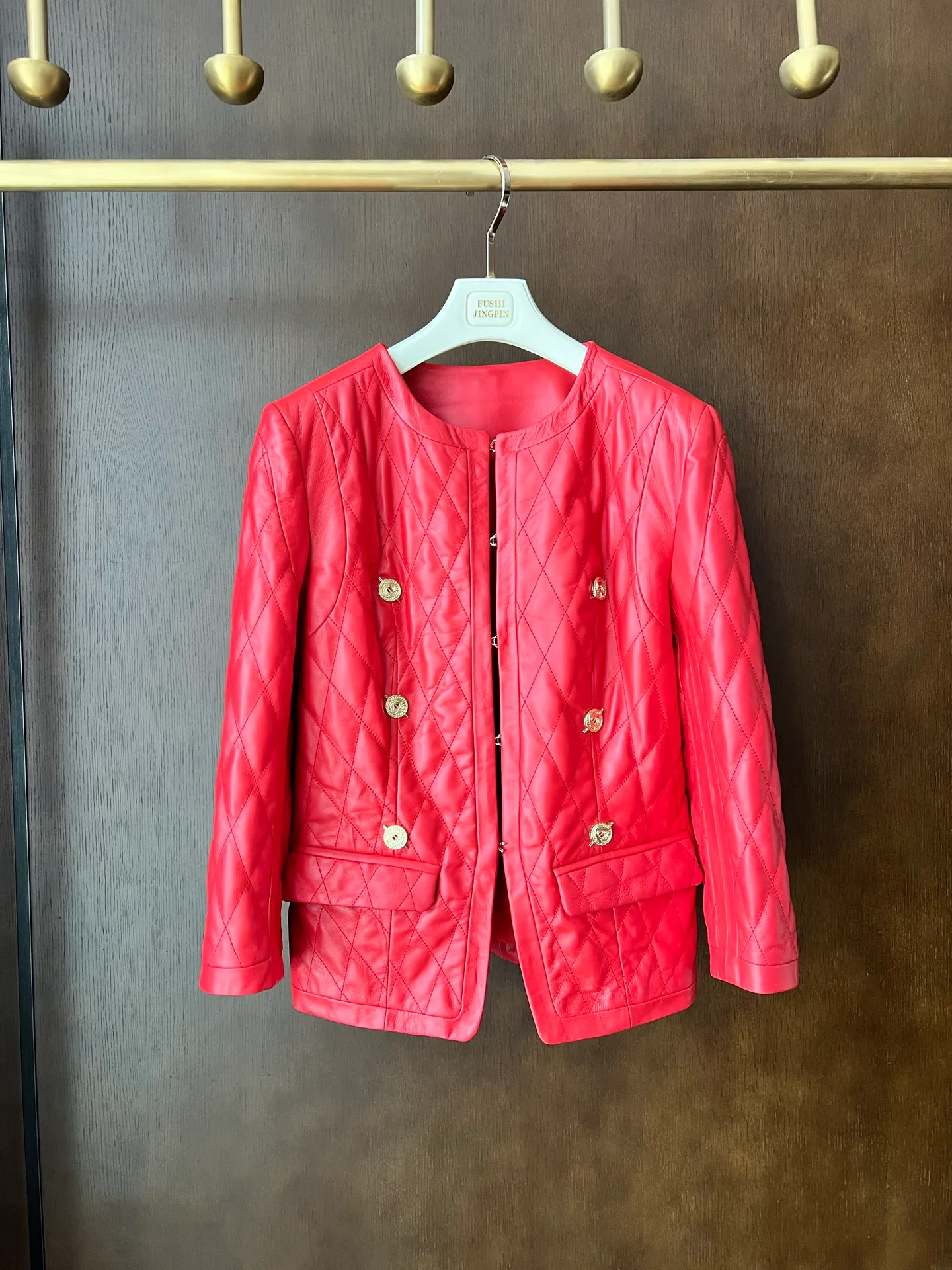 Кожаные Куртки И Дублёнки Женские Celine 9101660