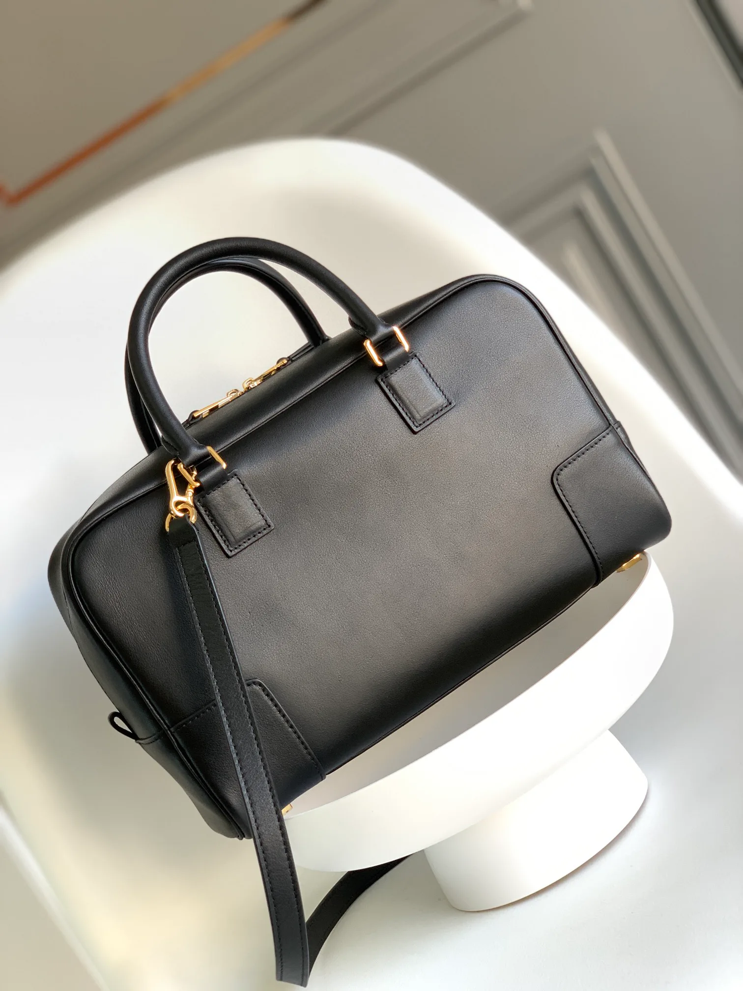 Классические Сумки Женские Loewe 5029960