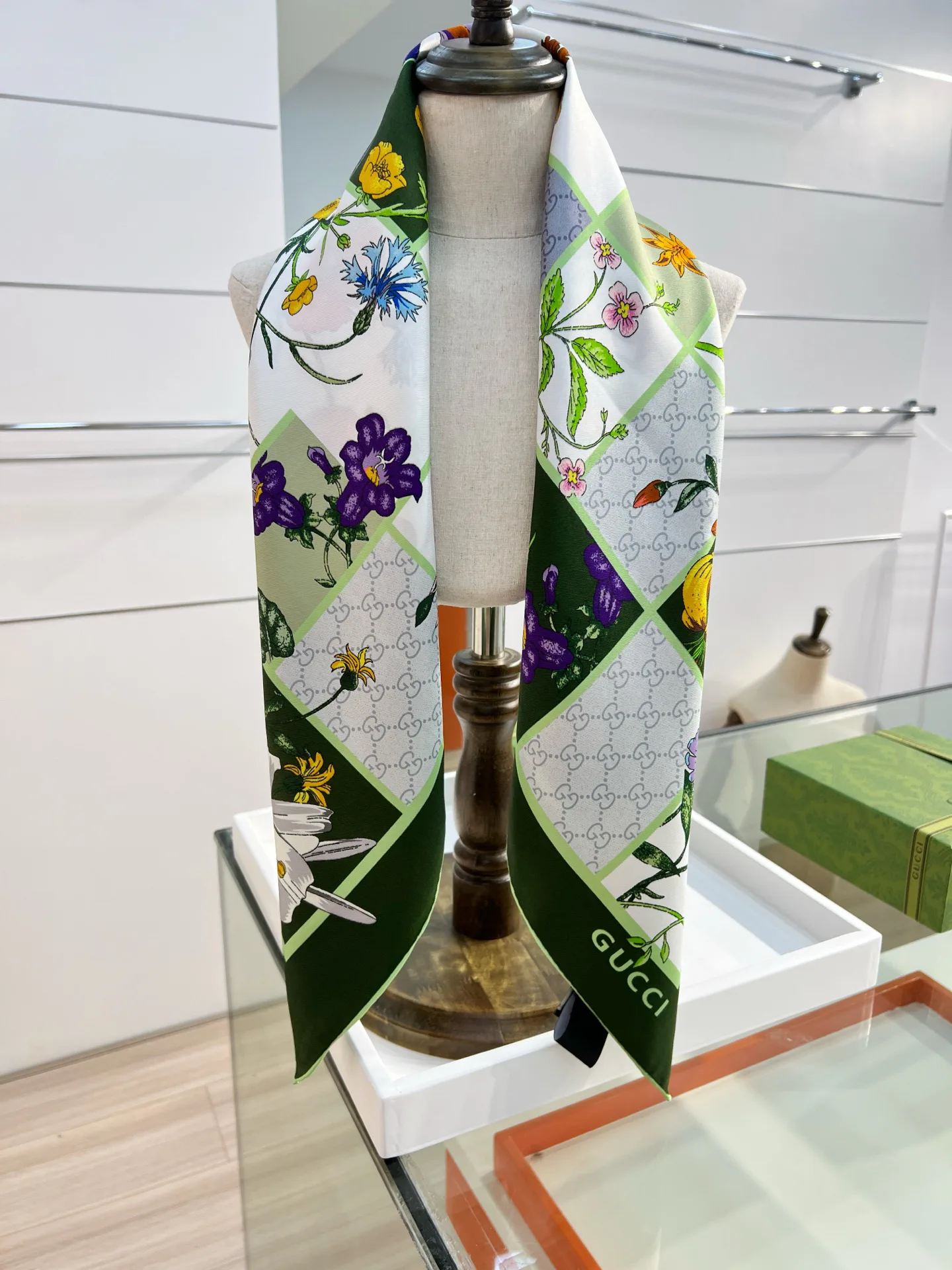 Платки Gucci 17323864