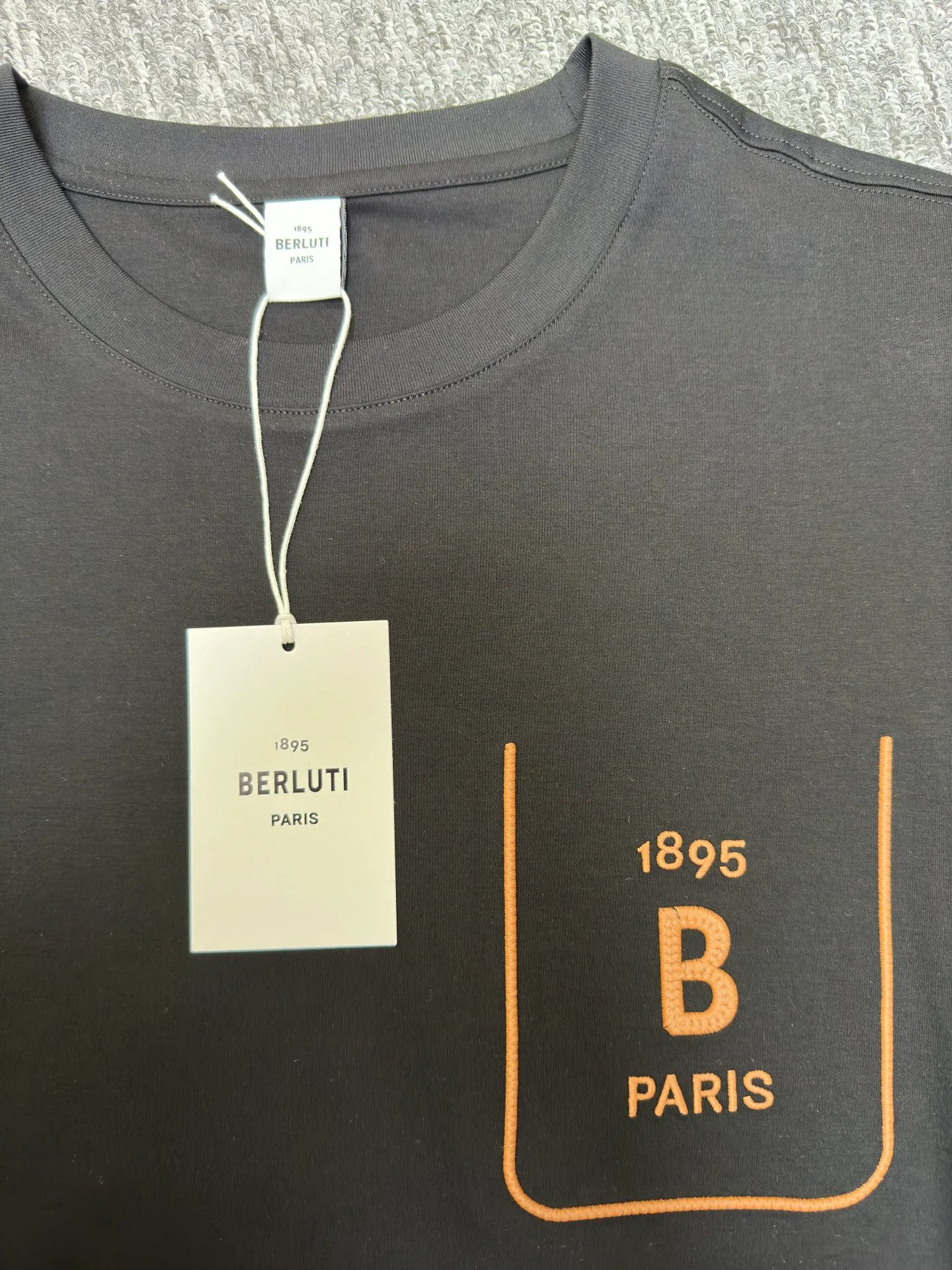 Футболки Женские Berluti 1884876