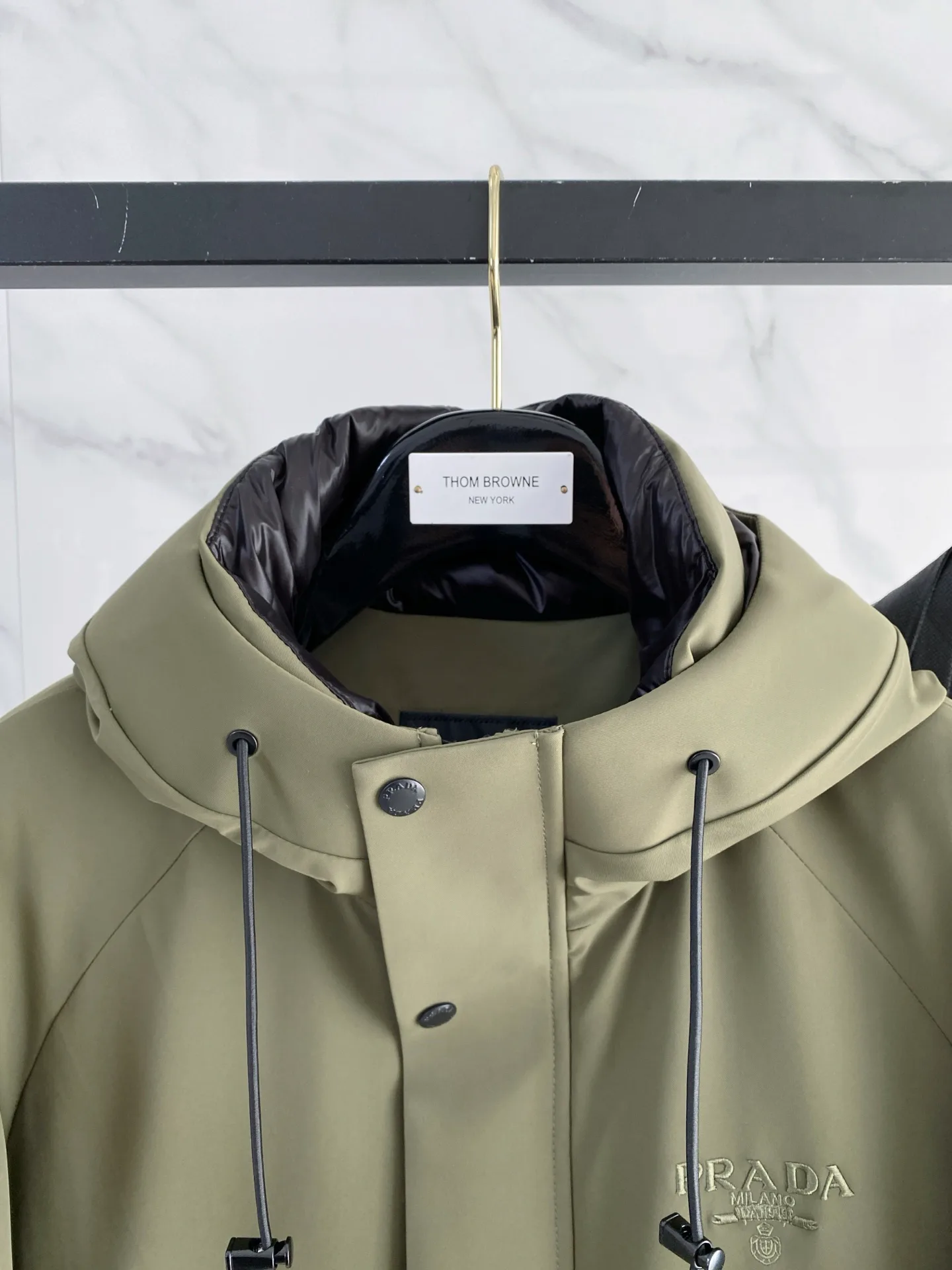 Куртки И Пуховики Женские Prada 382014