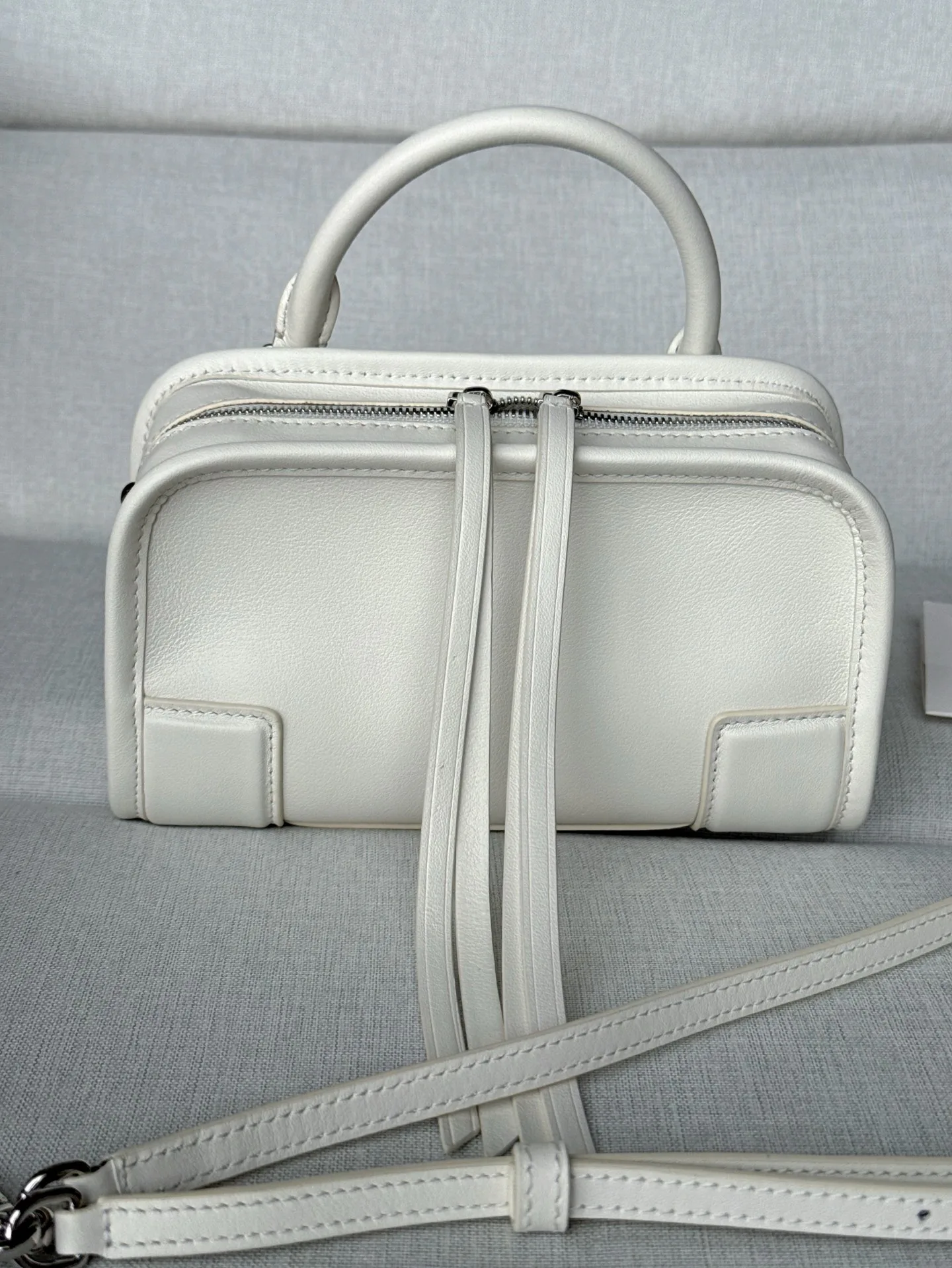 Классические Сумки Женские Loewe 13277542