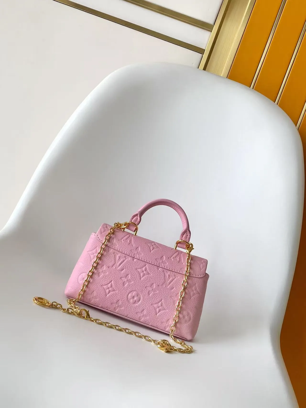 Классические Сумки Женские Louis Vuitton 11872307