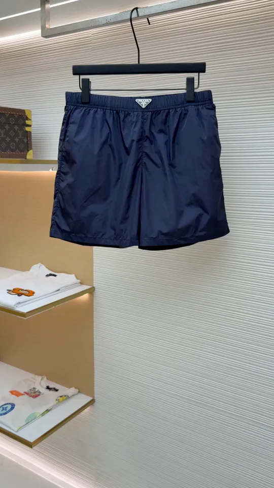 Шорты Мужские Prada 17527093
