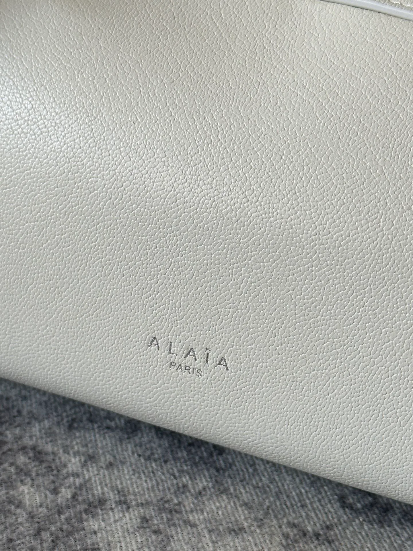 Классические Сумки Женские Alaia 20648