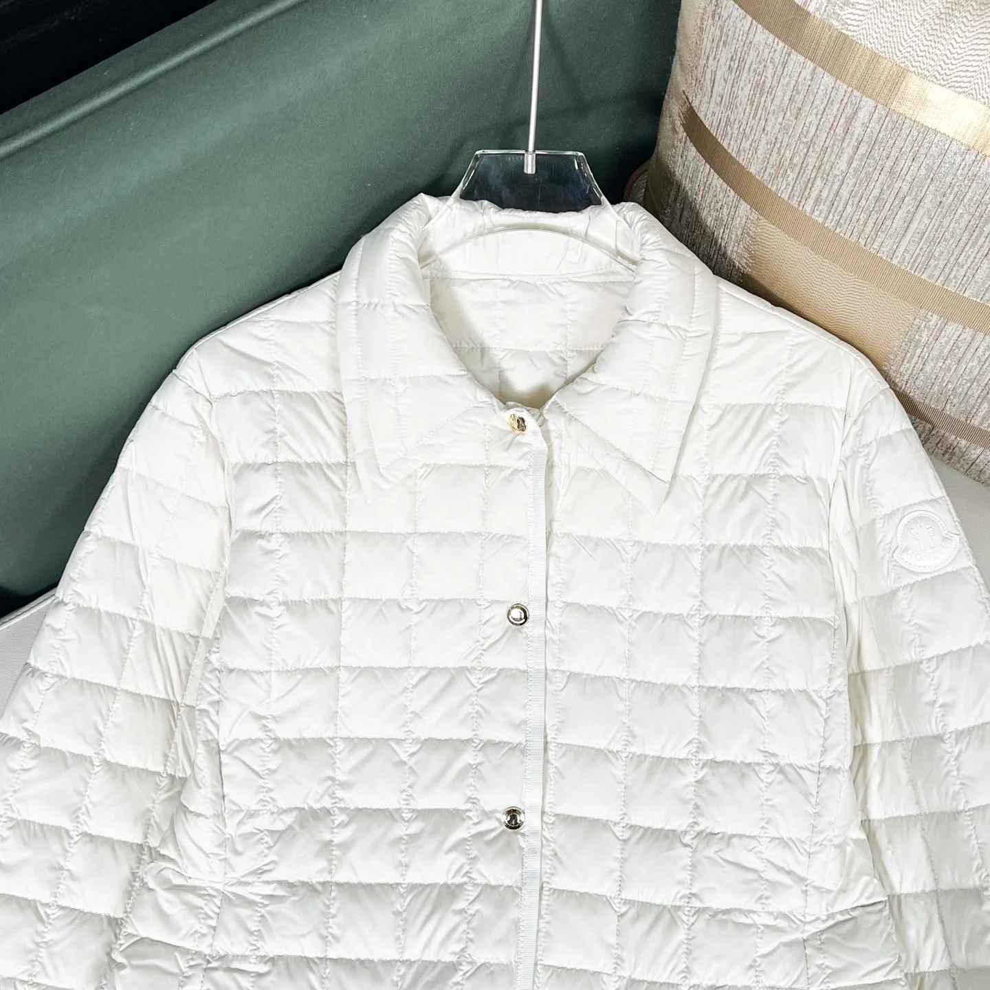 Куртки И Пуховики Женские Moncler 19116423