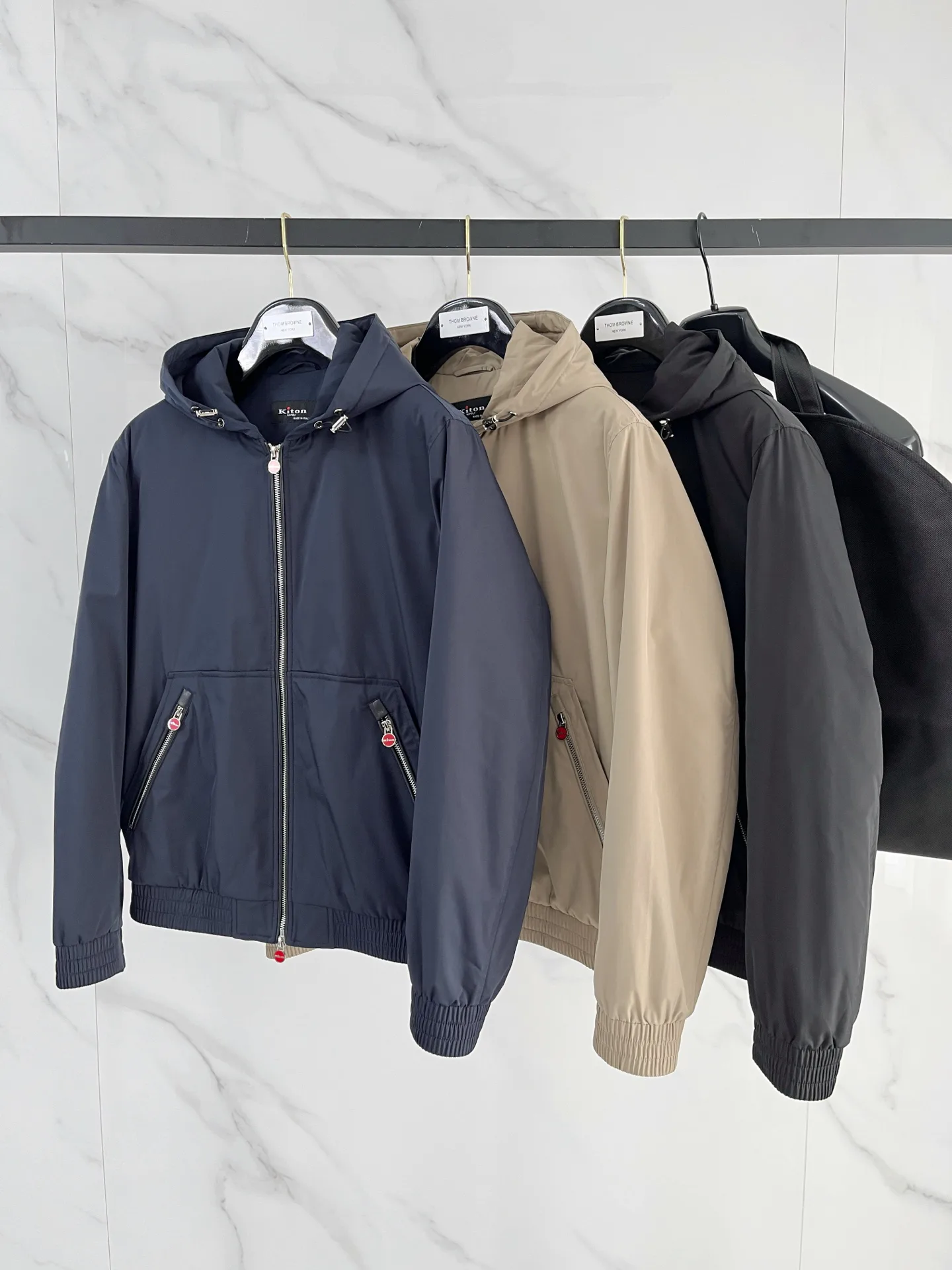 Куртки И Пуховики Мужские Kiton 510010