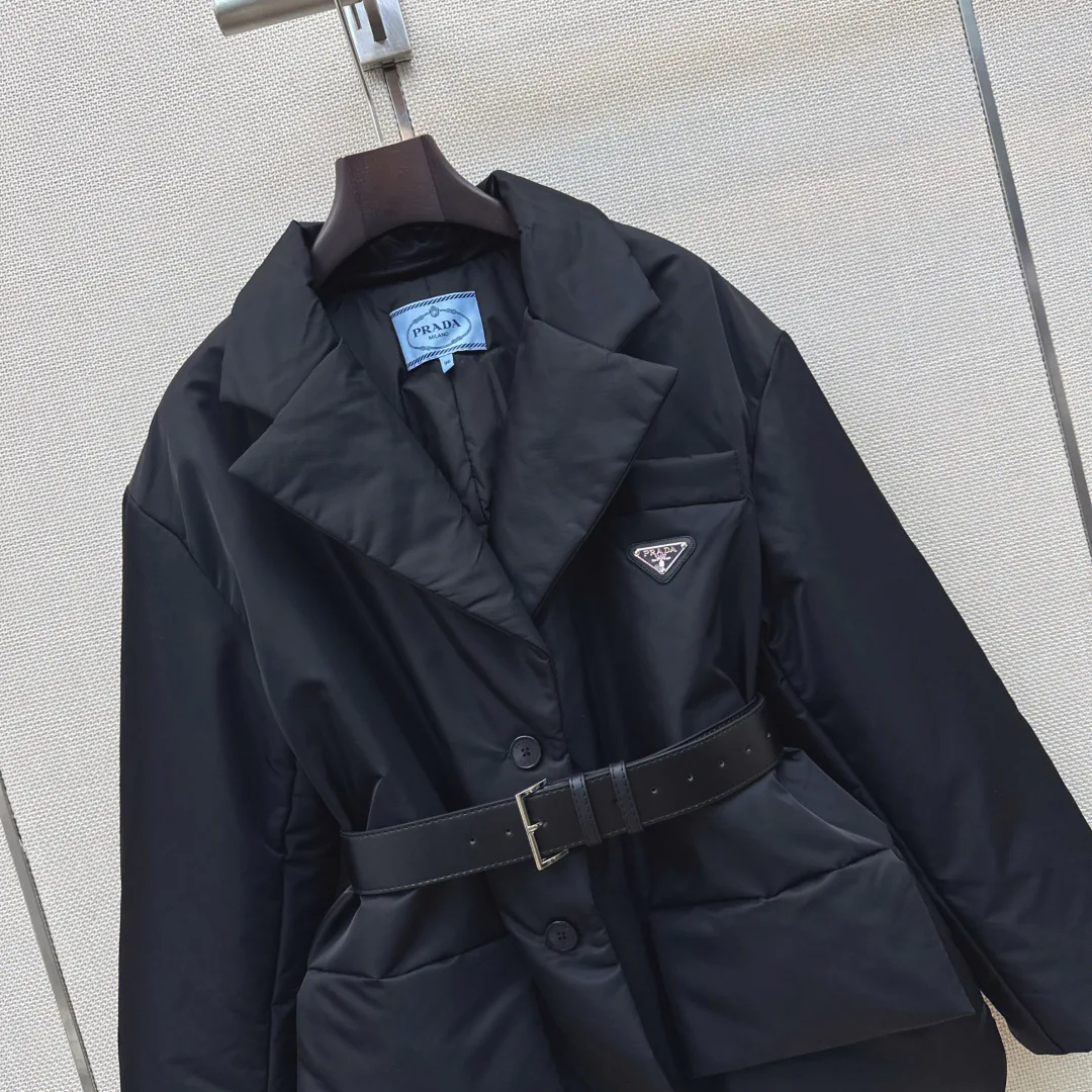 Куртки И Пуховики Женские Prada 18198704