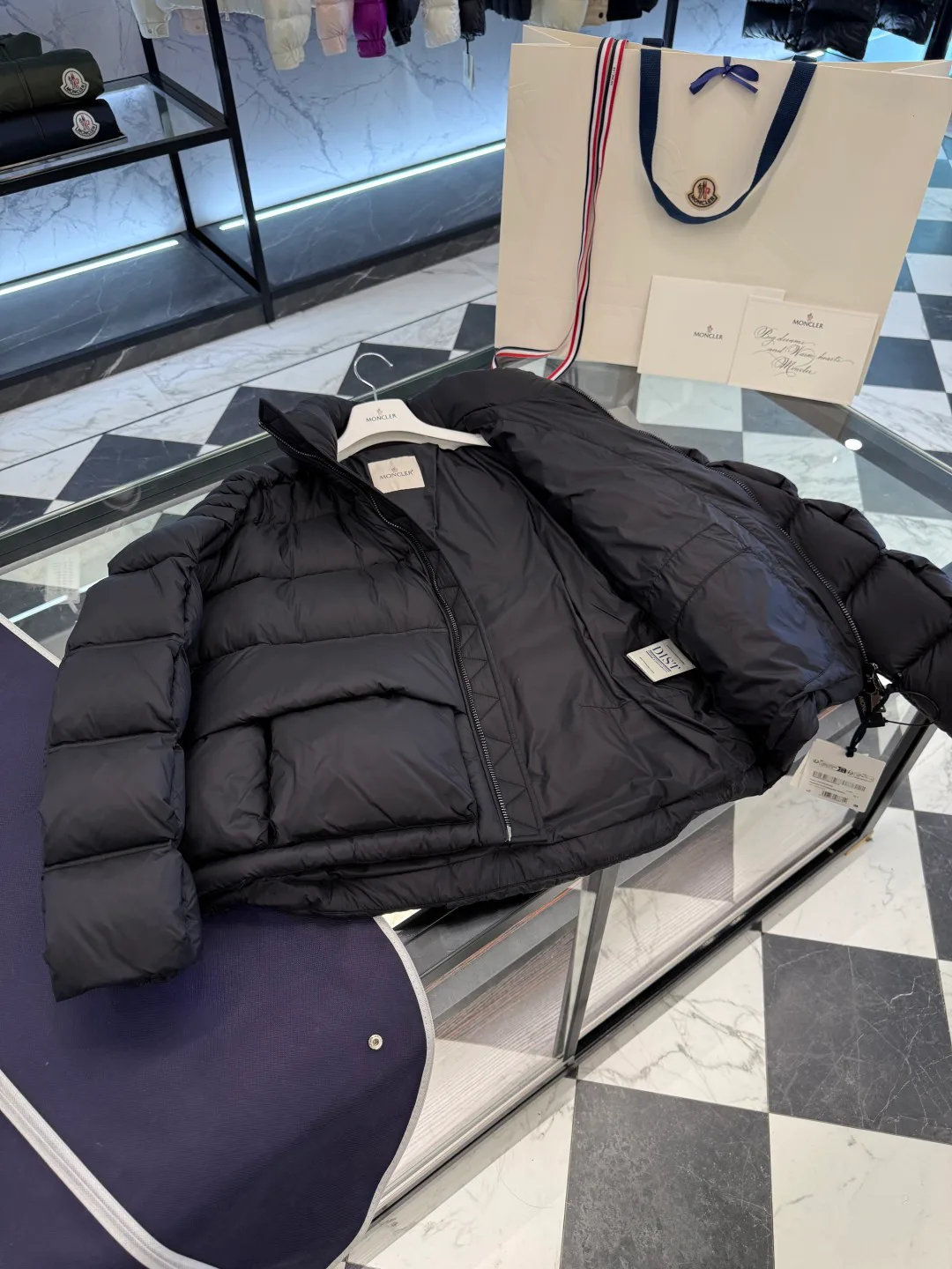 Куртки И Пуховики Женские Moncler 4419863