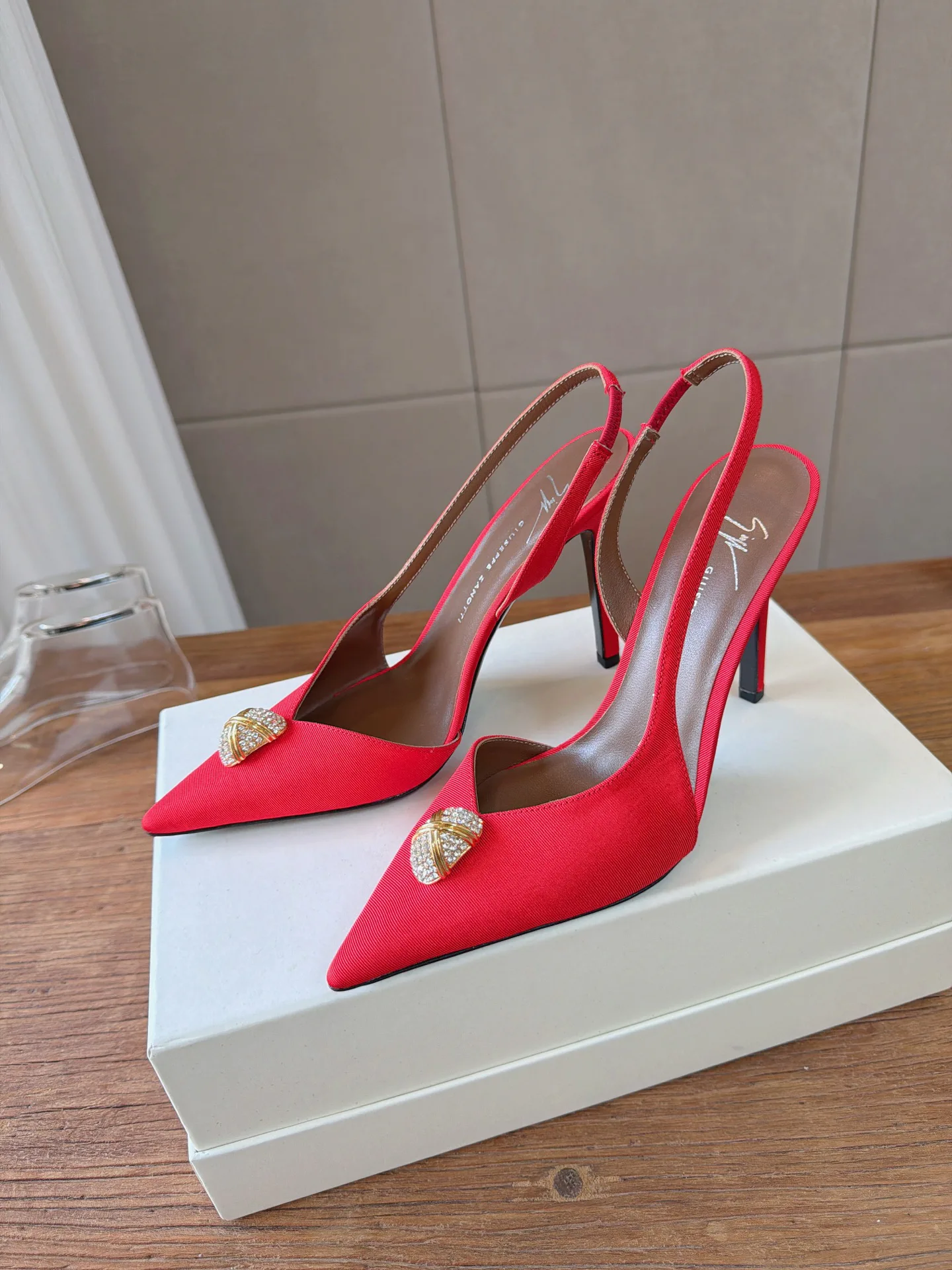 Туфли Женские Giuseppe Zanotti 19416008