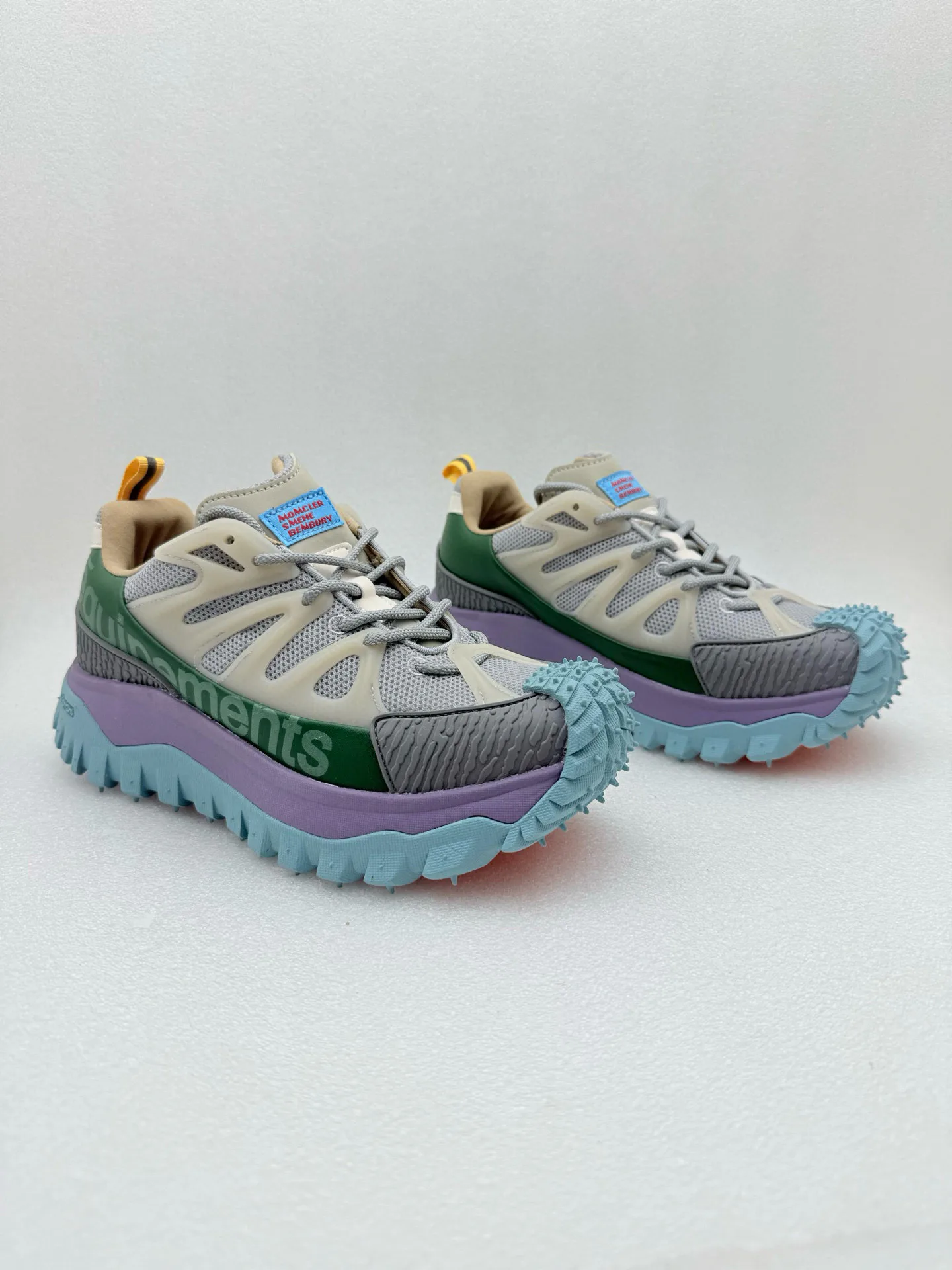 Кроссовки Женские Moncler 10404663