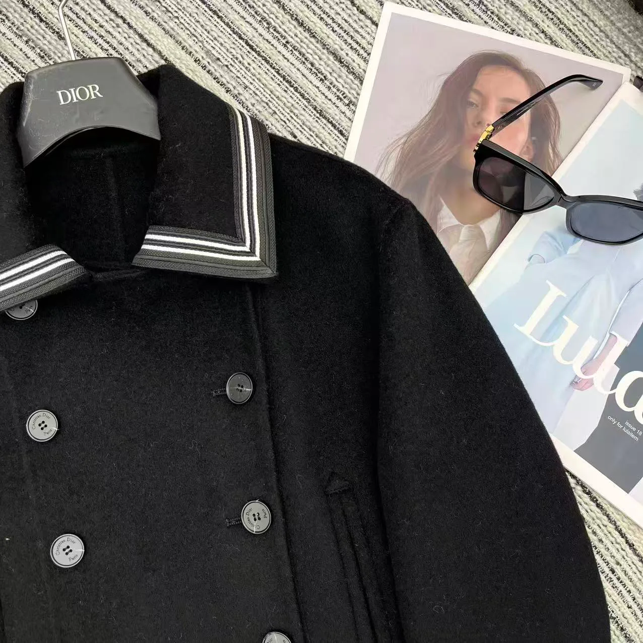 Пальто Женские Christian Dior 18577754
