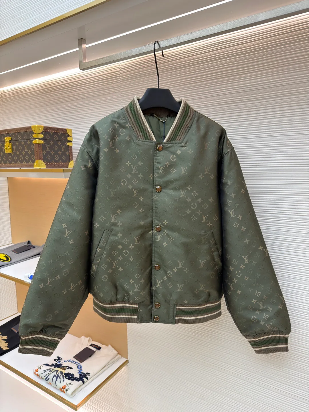 Куртки И Пуховики Мужские Louis Vuitton 1746485