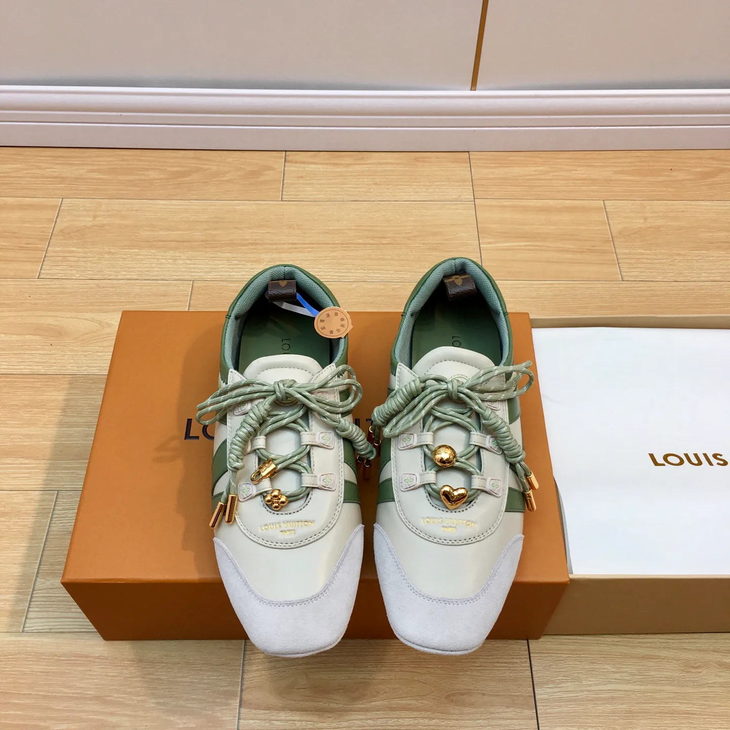 Кроссовки Женские Louis Vuitton 1590947