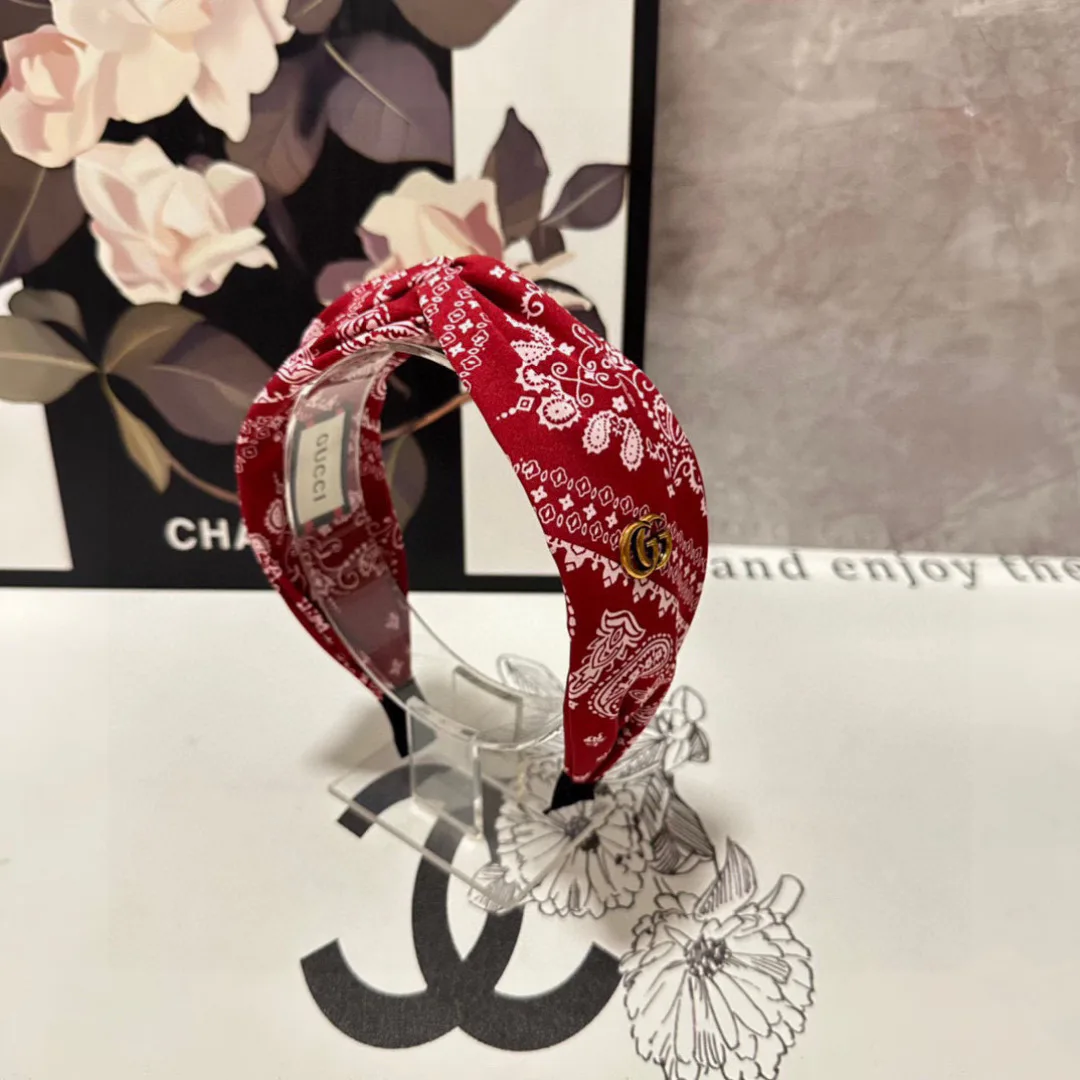 Головные Уборы Gucci 11469214