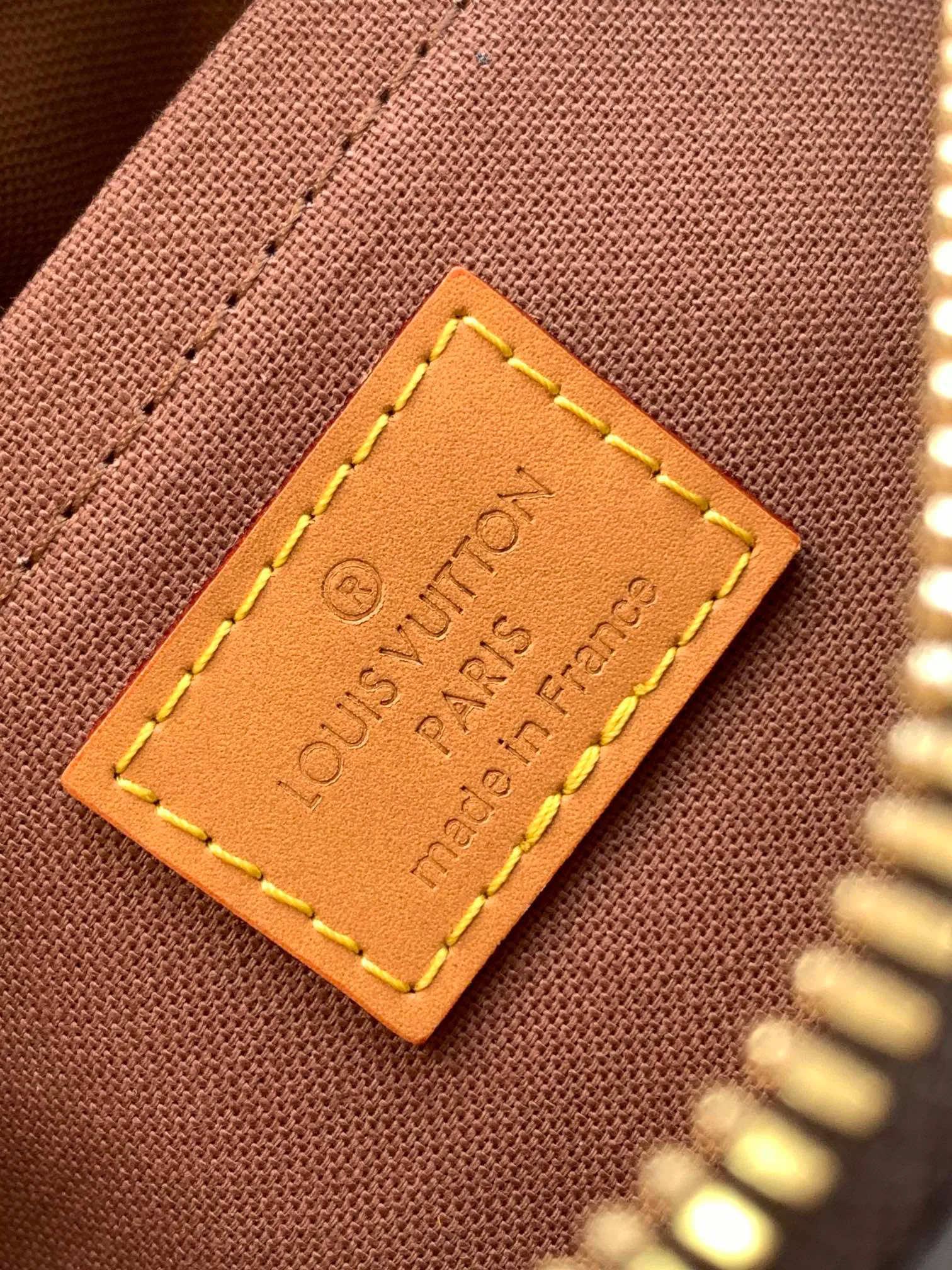 Сумки На Ремне Женские Louis Vuitton 3885417