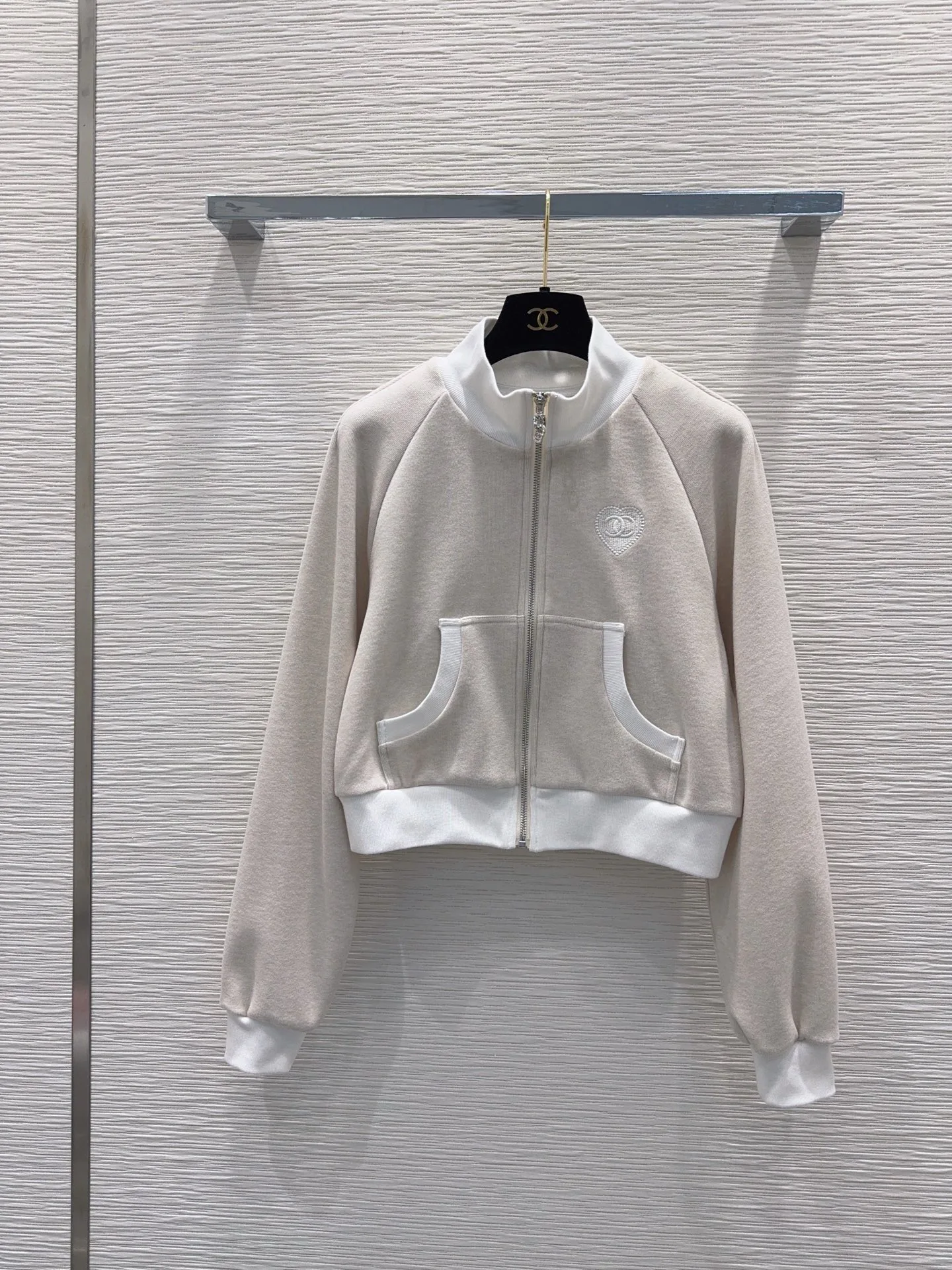 Костюмы Женские Chanel 11755825