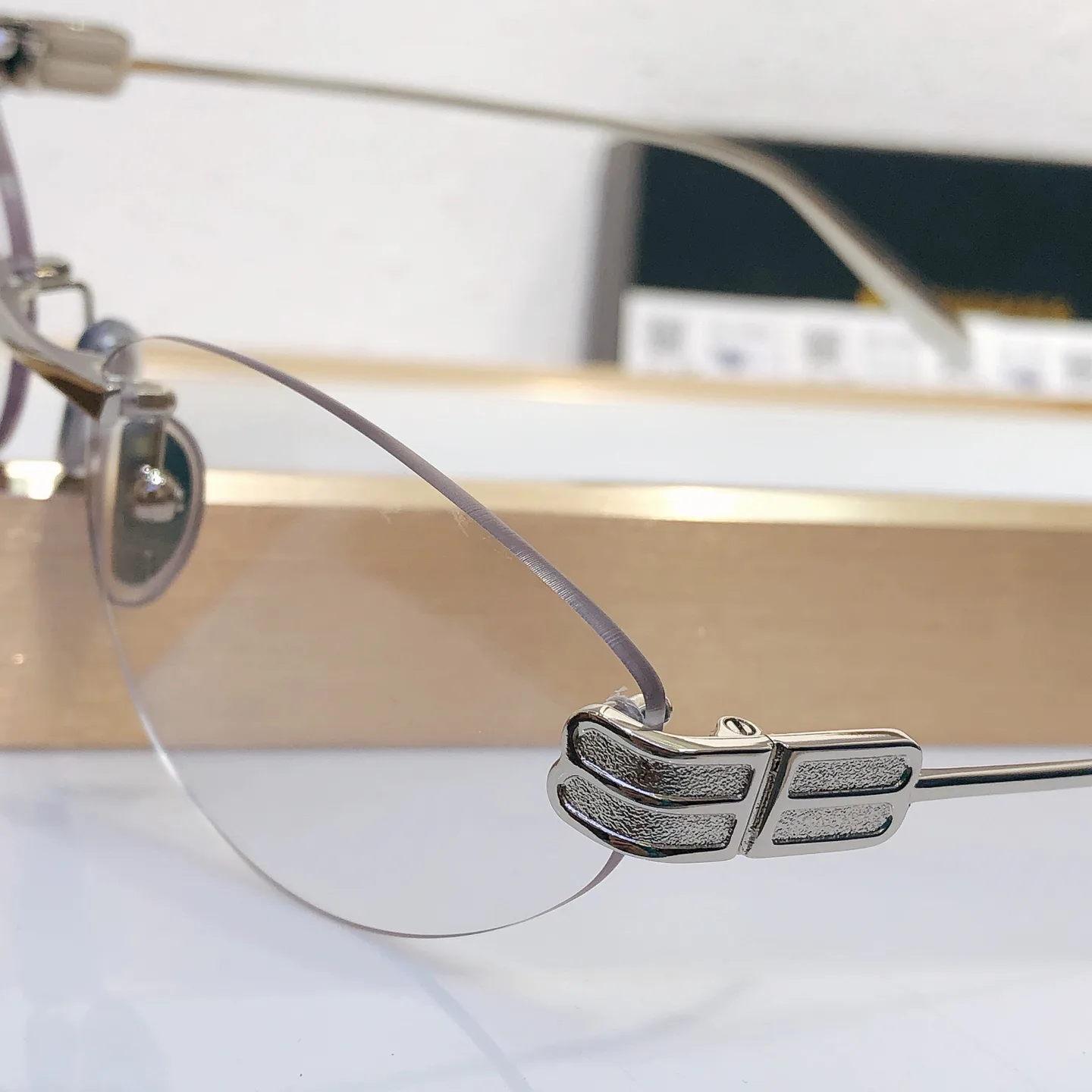 Очки Balenciaga 11144447