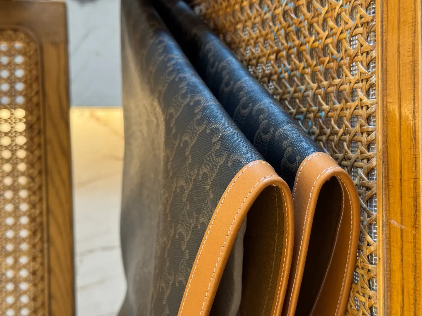 Классические Сумки Женские Celine 5902225