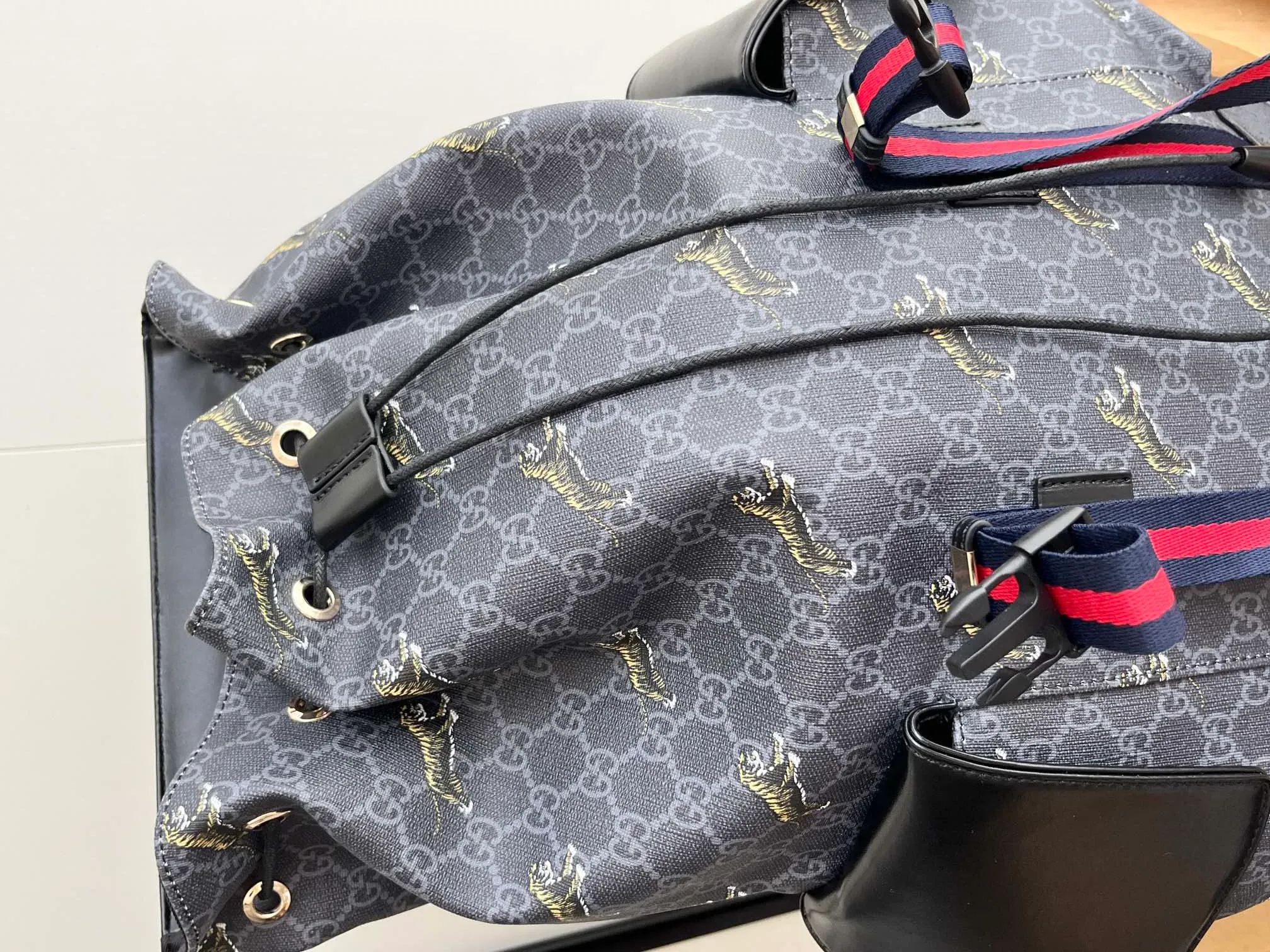 Рюкзаки Женские Gucci 4543070