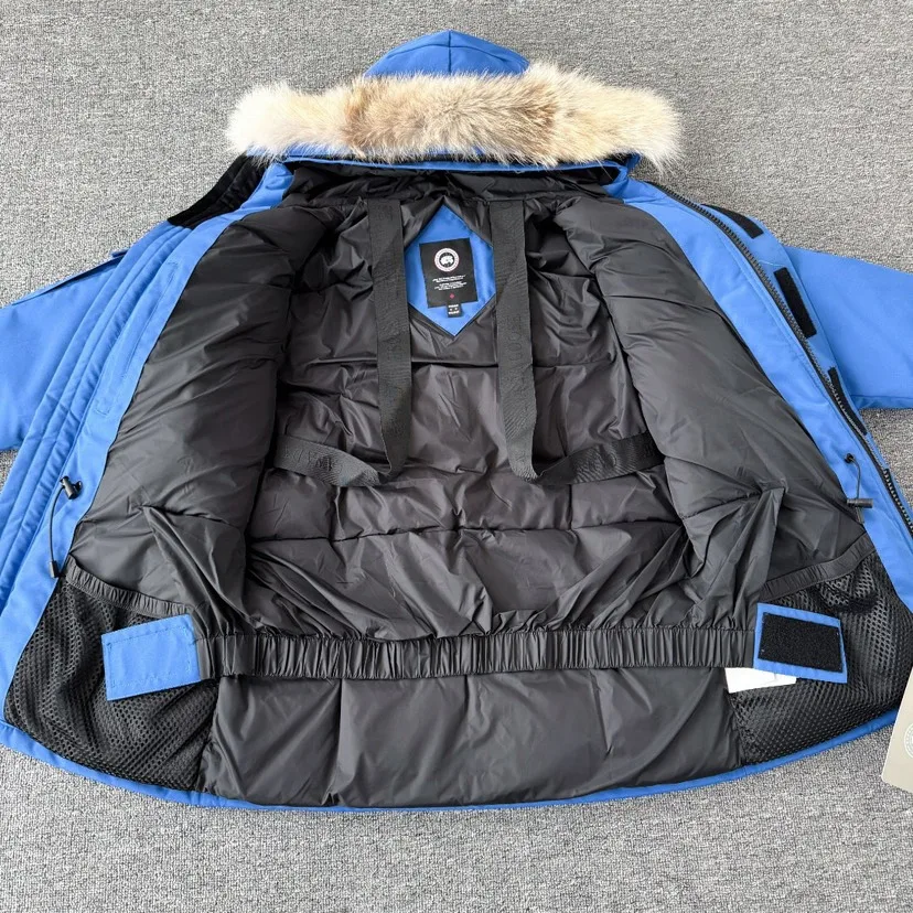 Куртки И Пуховики Женские Canada Goose 18722842