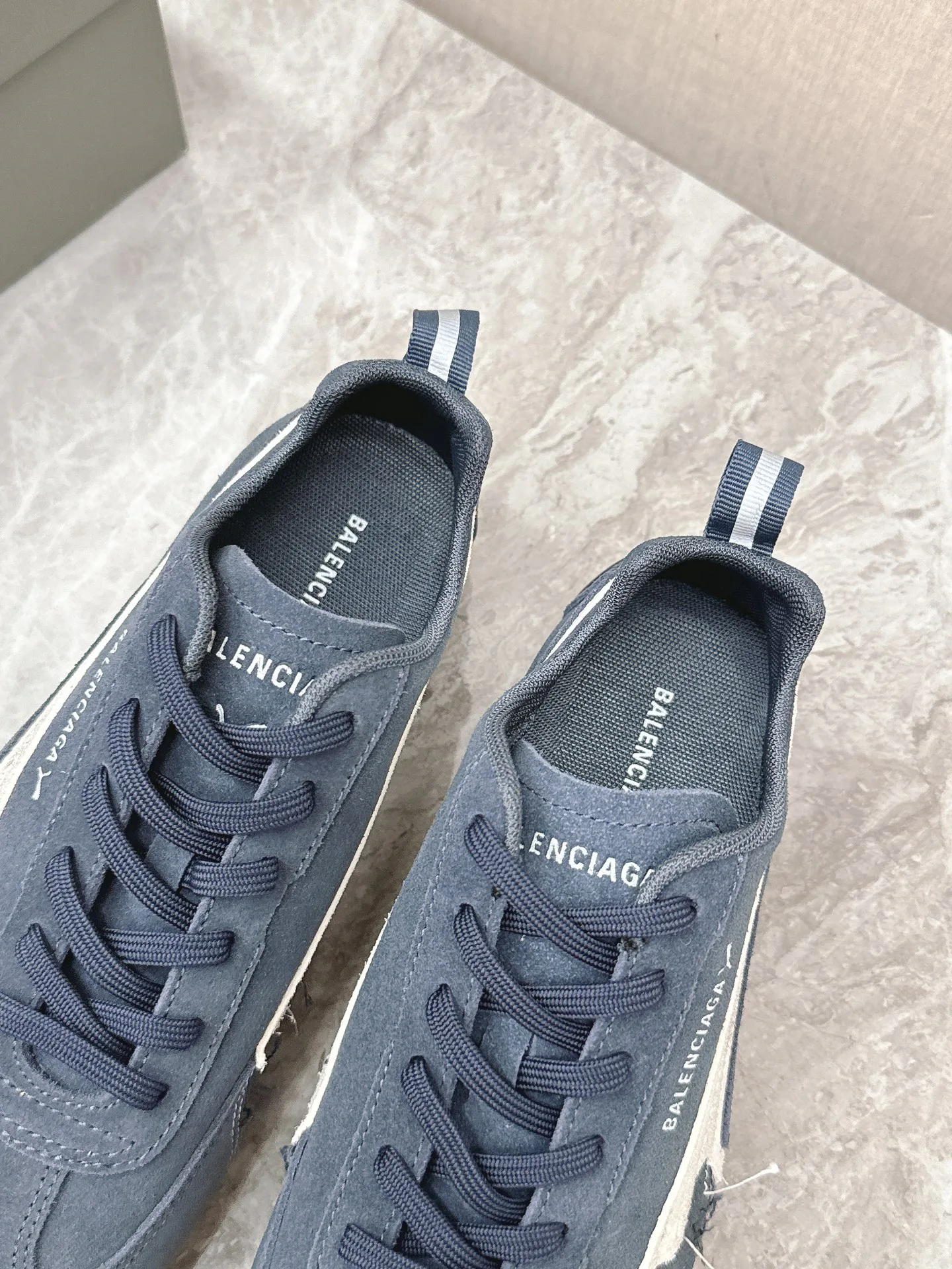 Кроссовки Женские Balenciaga 48788