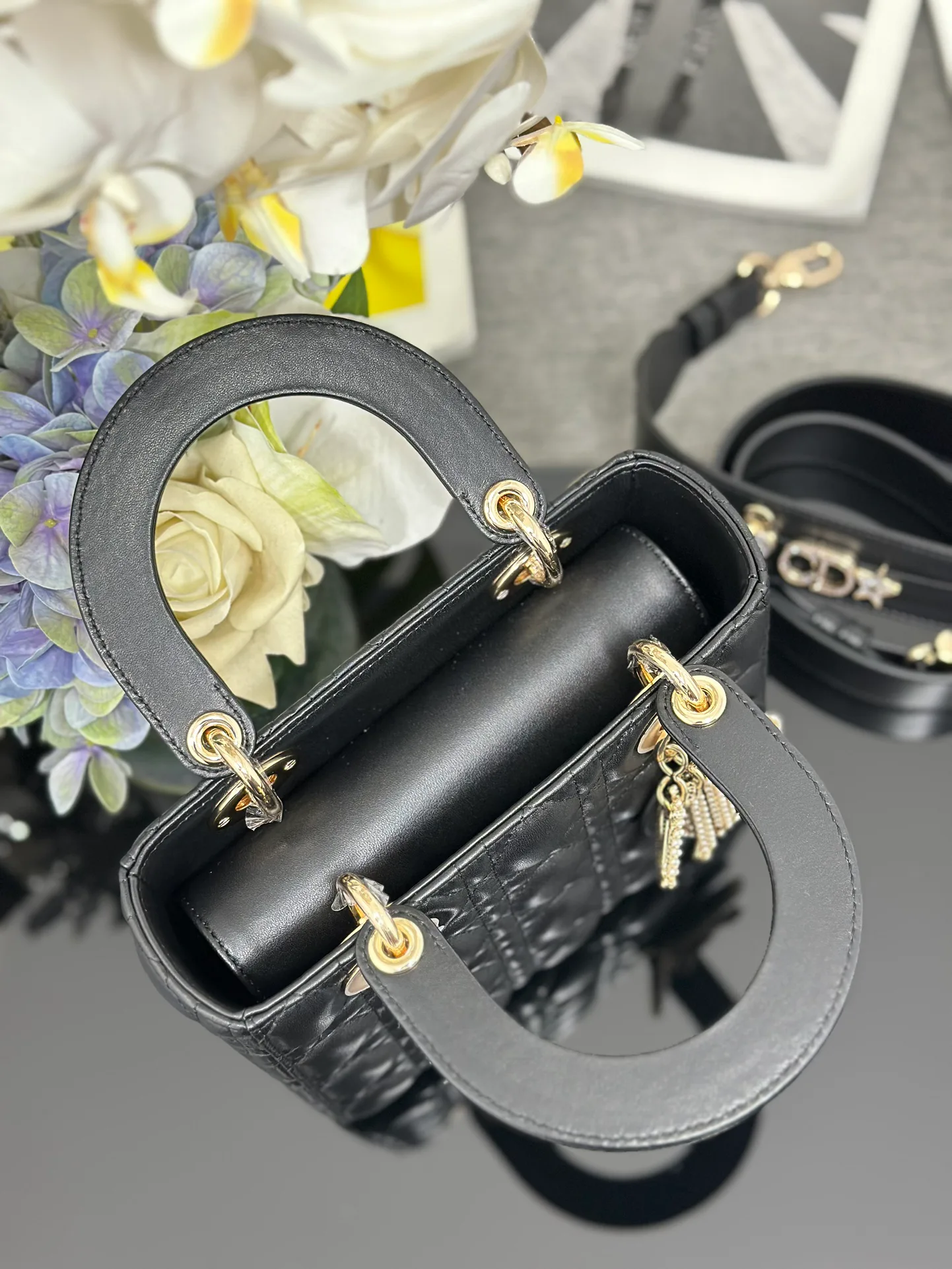Классические Сумки Женские Christian Dior 11412570