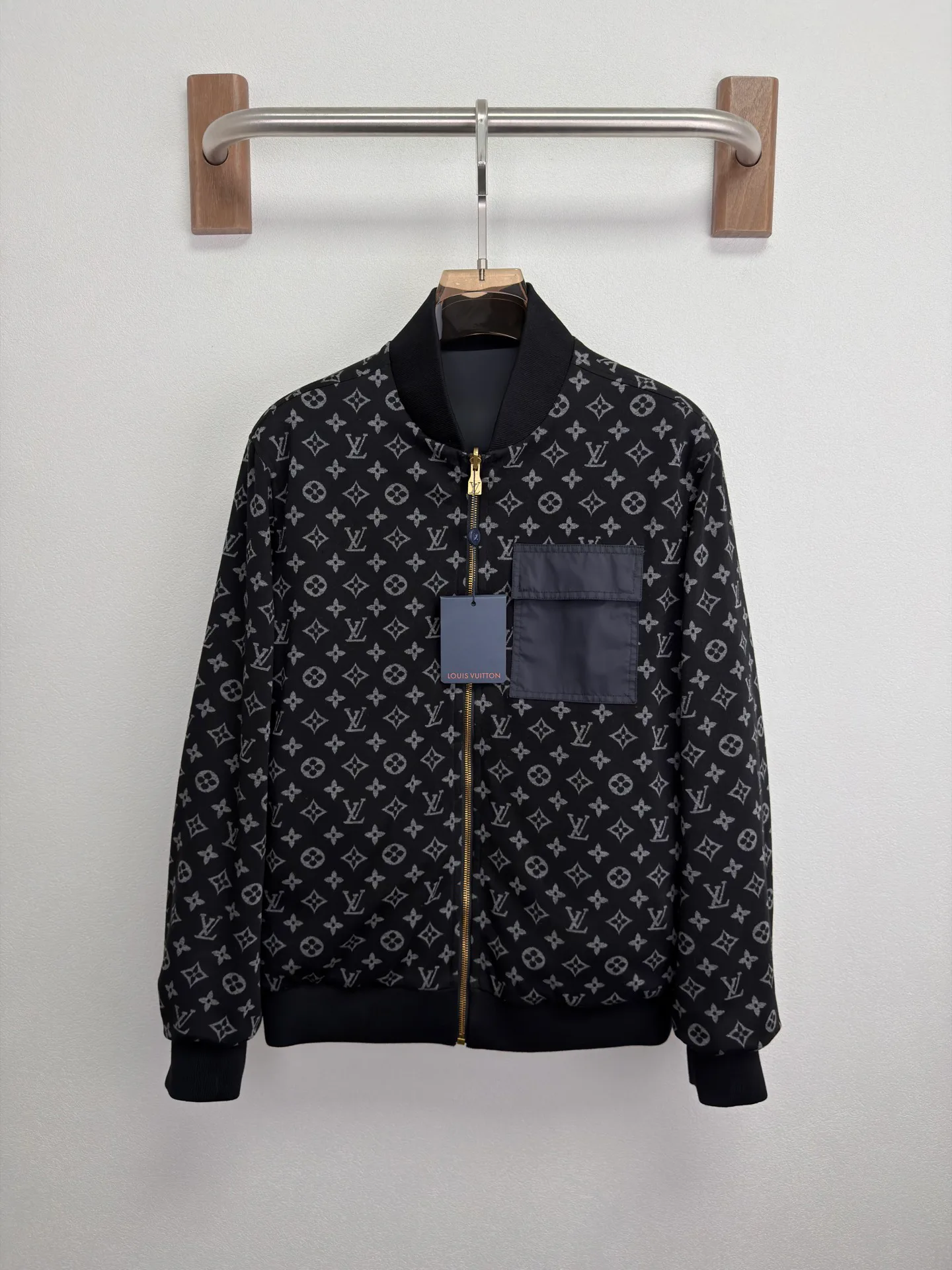 Куртки И Пуховики Мужские Louis Vuitton 10036666