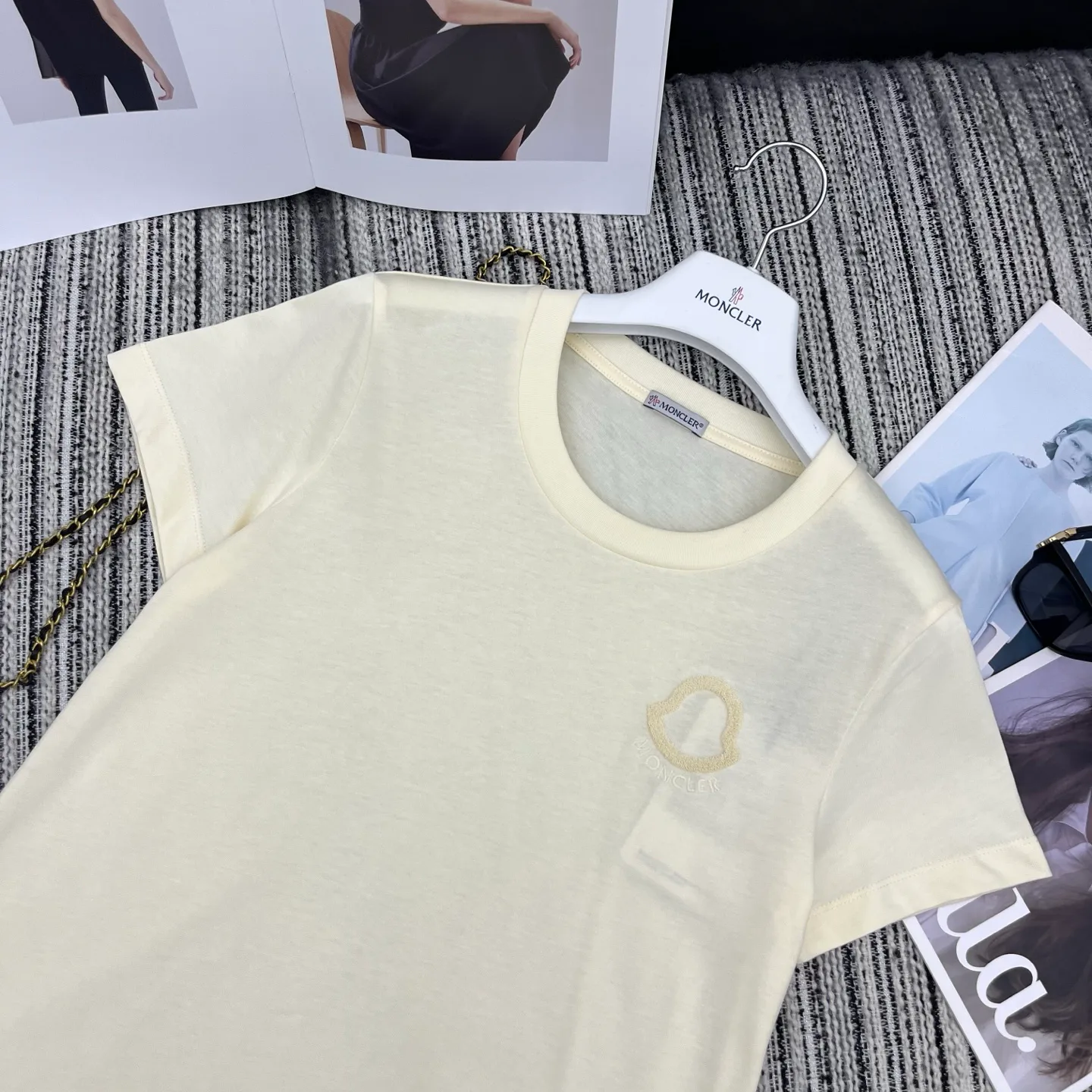 Футболки Женские Moncler 13346989