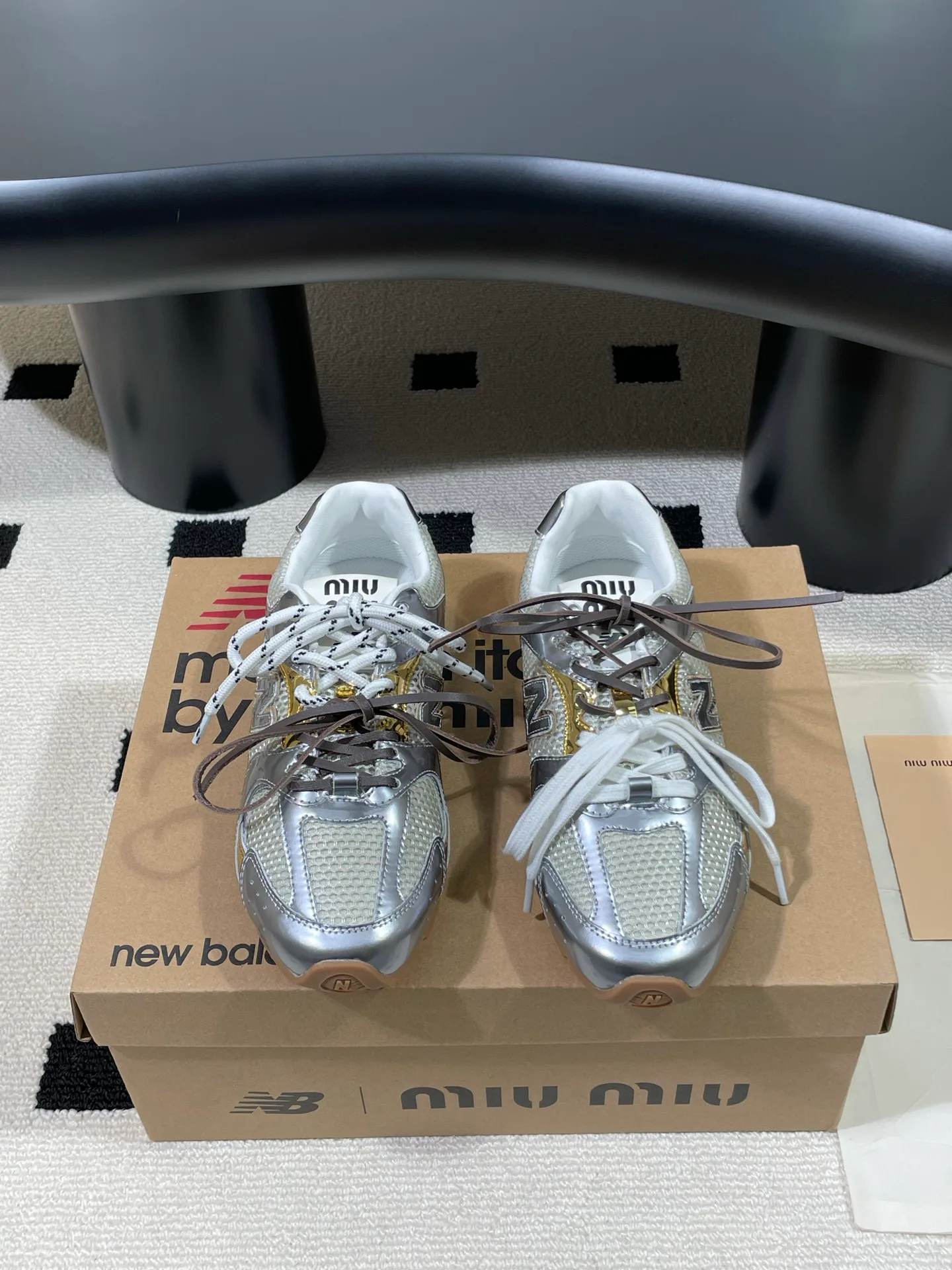 Кроссовки Женские Miu Miu 177404