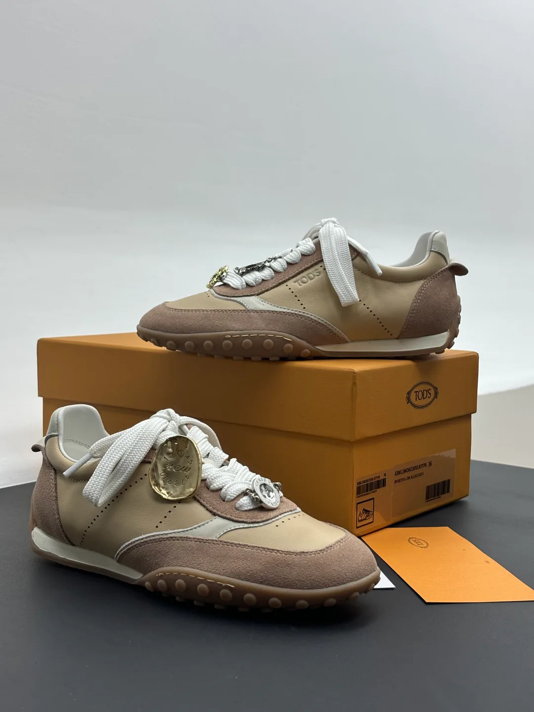 Кроссовки Женские Tod's 18732000