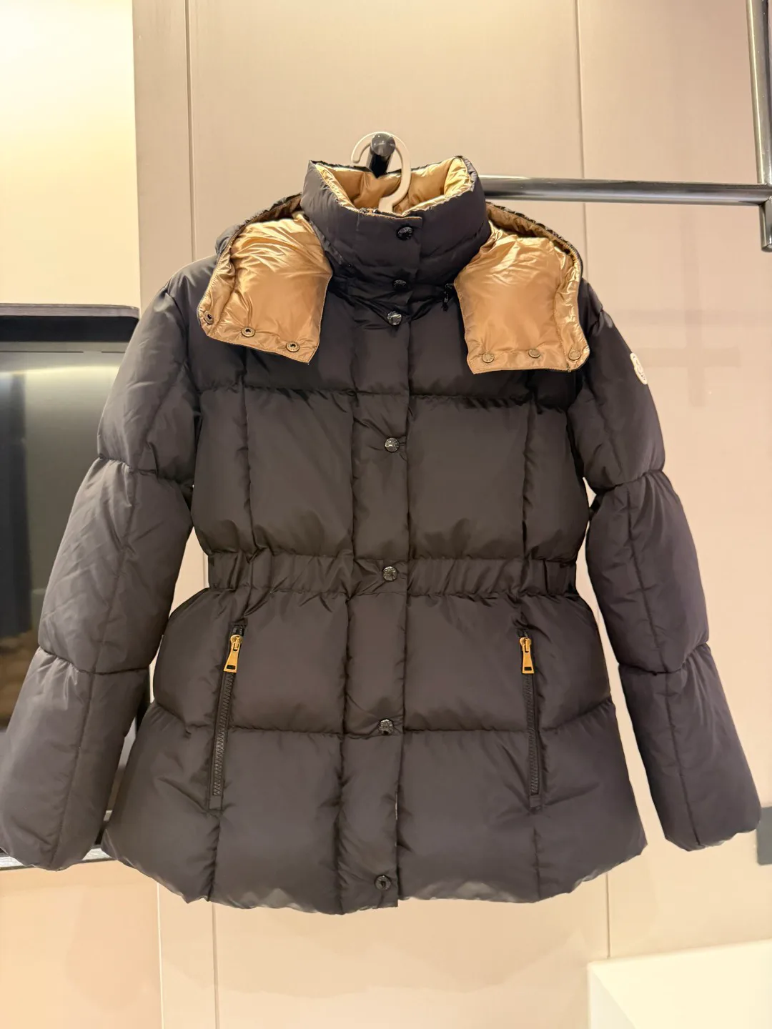 Куртки И Пуховики Женские Moncler 19260754