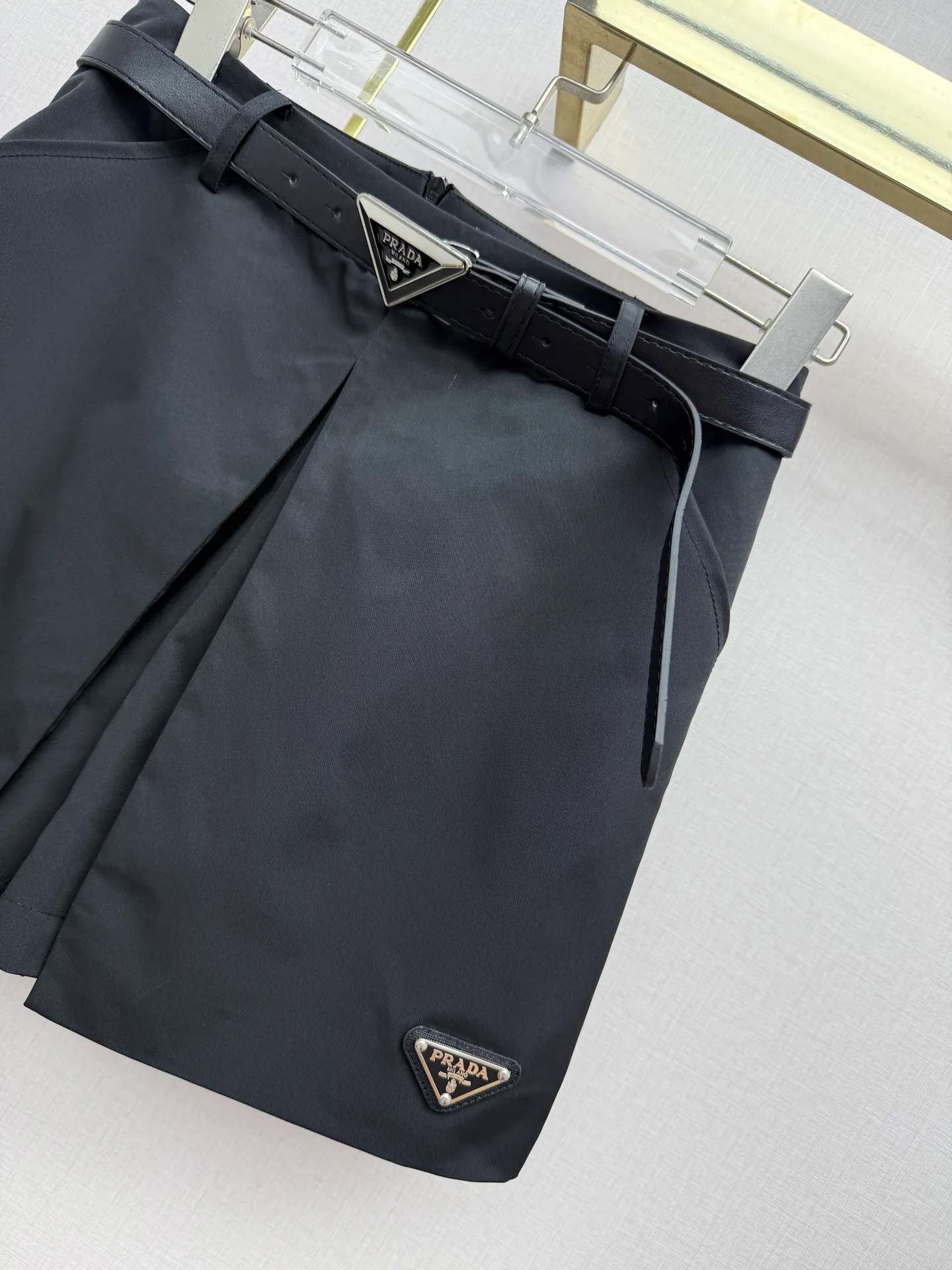 Шорты Женские Prada 14910627