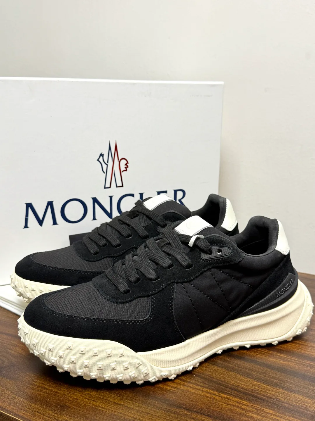 Кроссовки Мужские Moncler 19258368