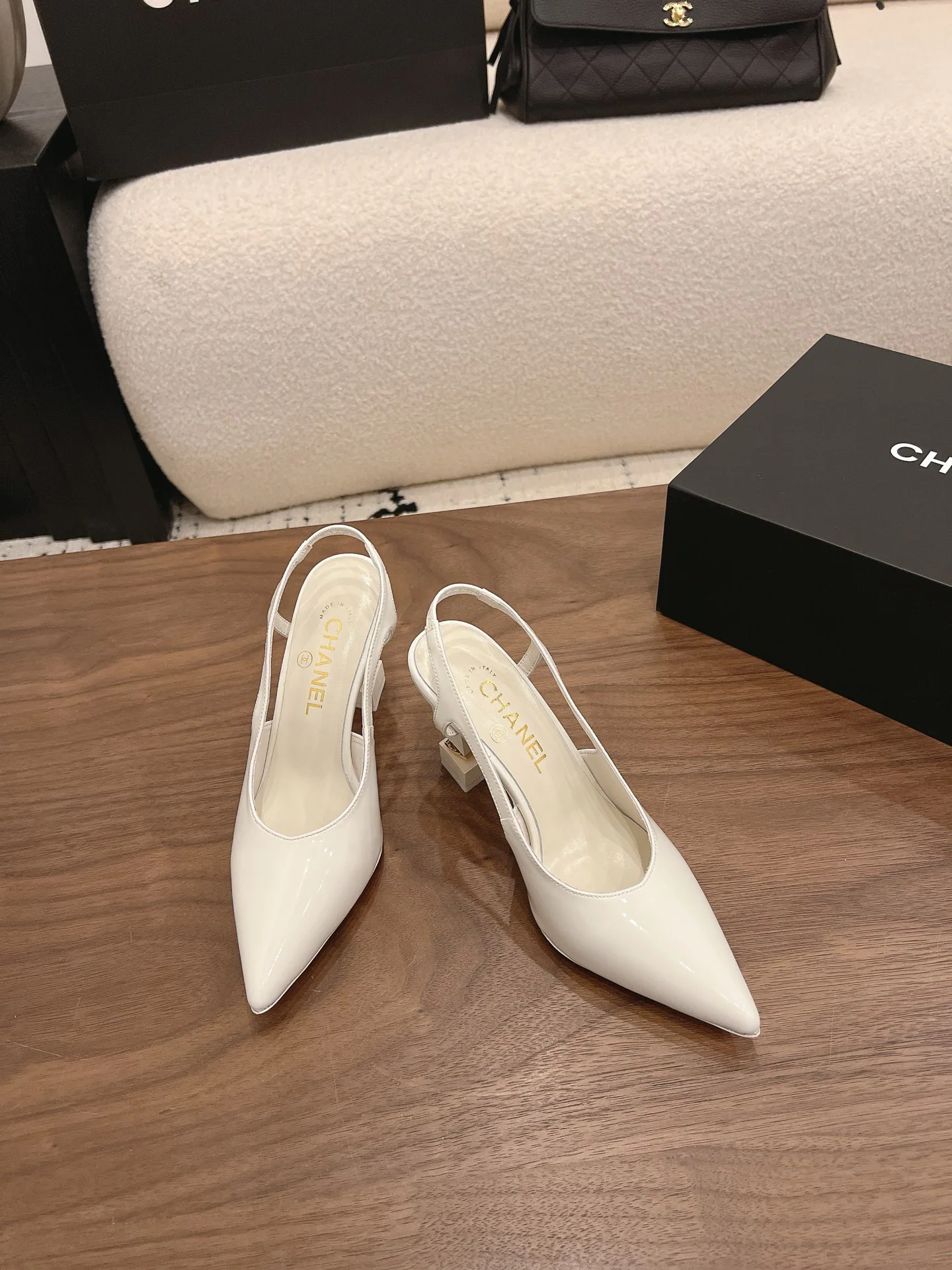 Туфли Женские Chanel 17342735
