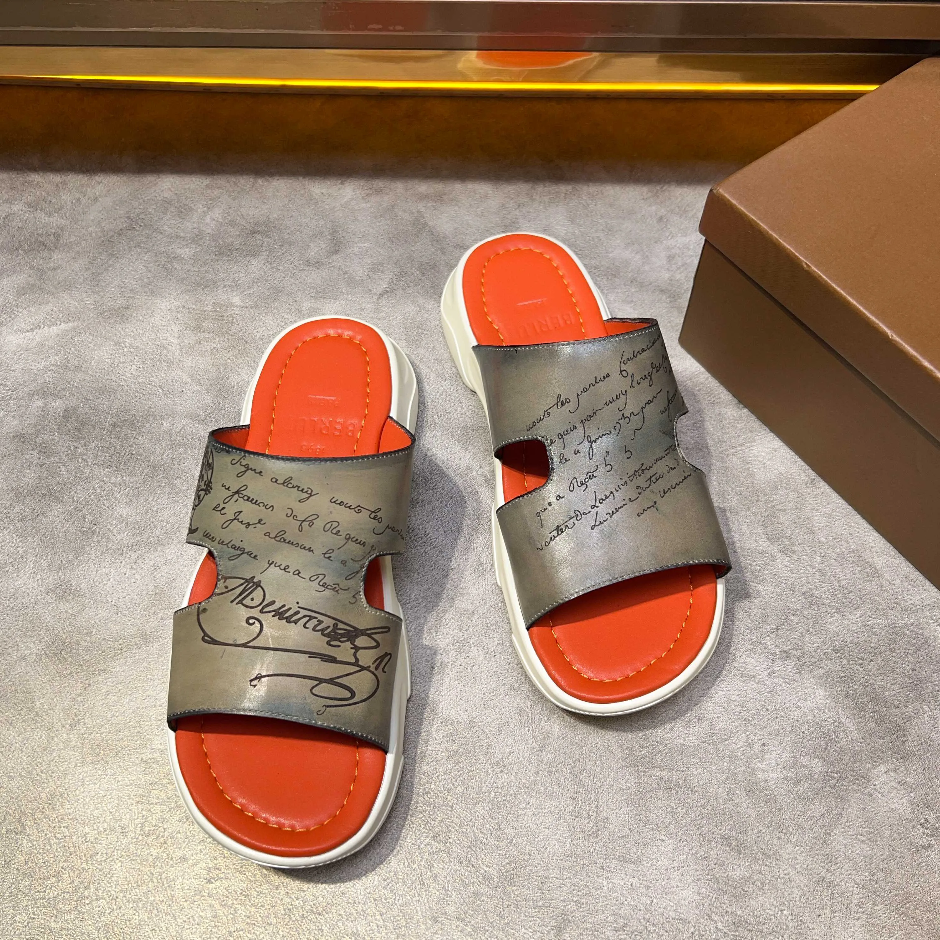 Шлепанцы Мужские Berluti 19388