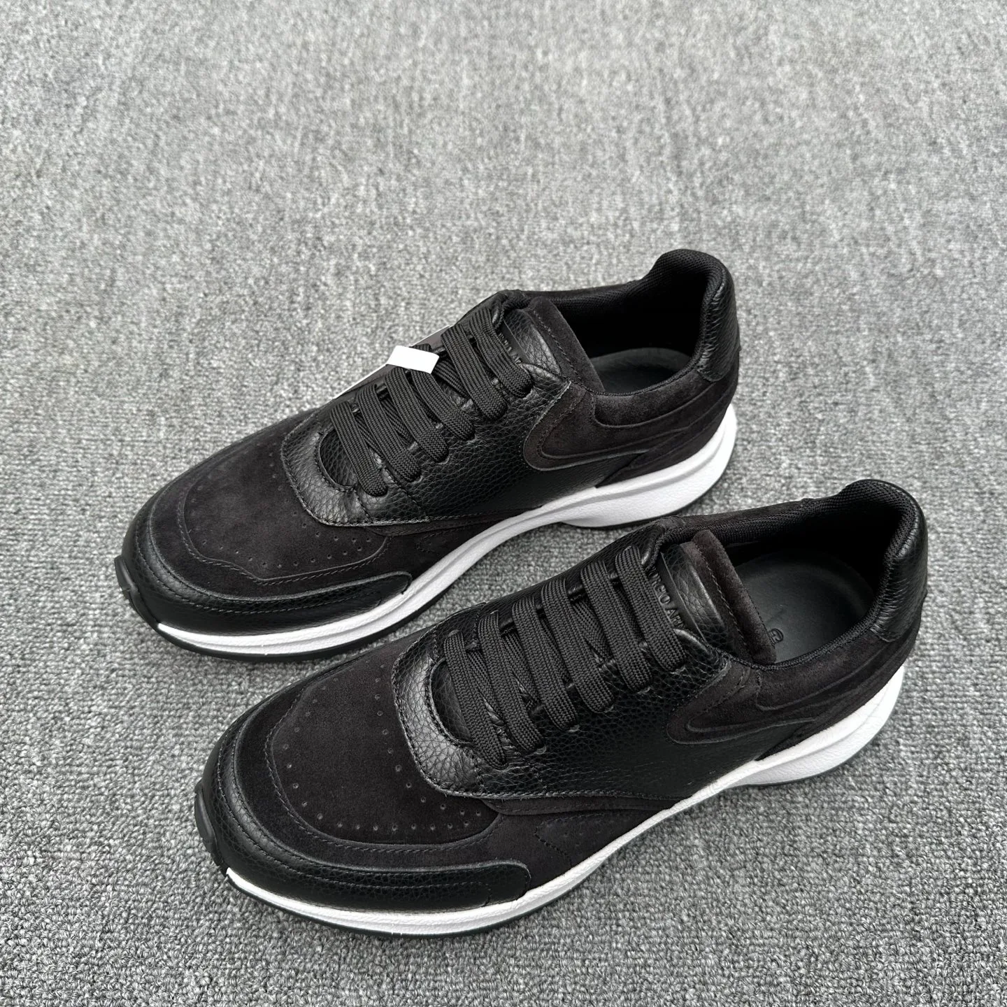 Кроссовки Мужские Giorgio Armani 186653