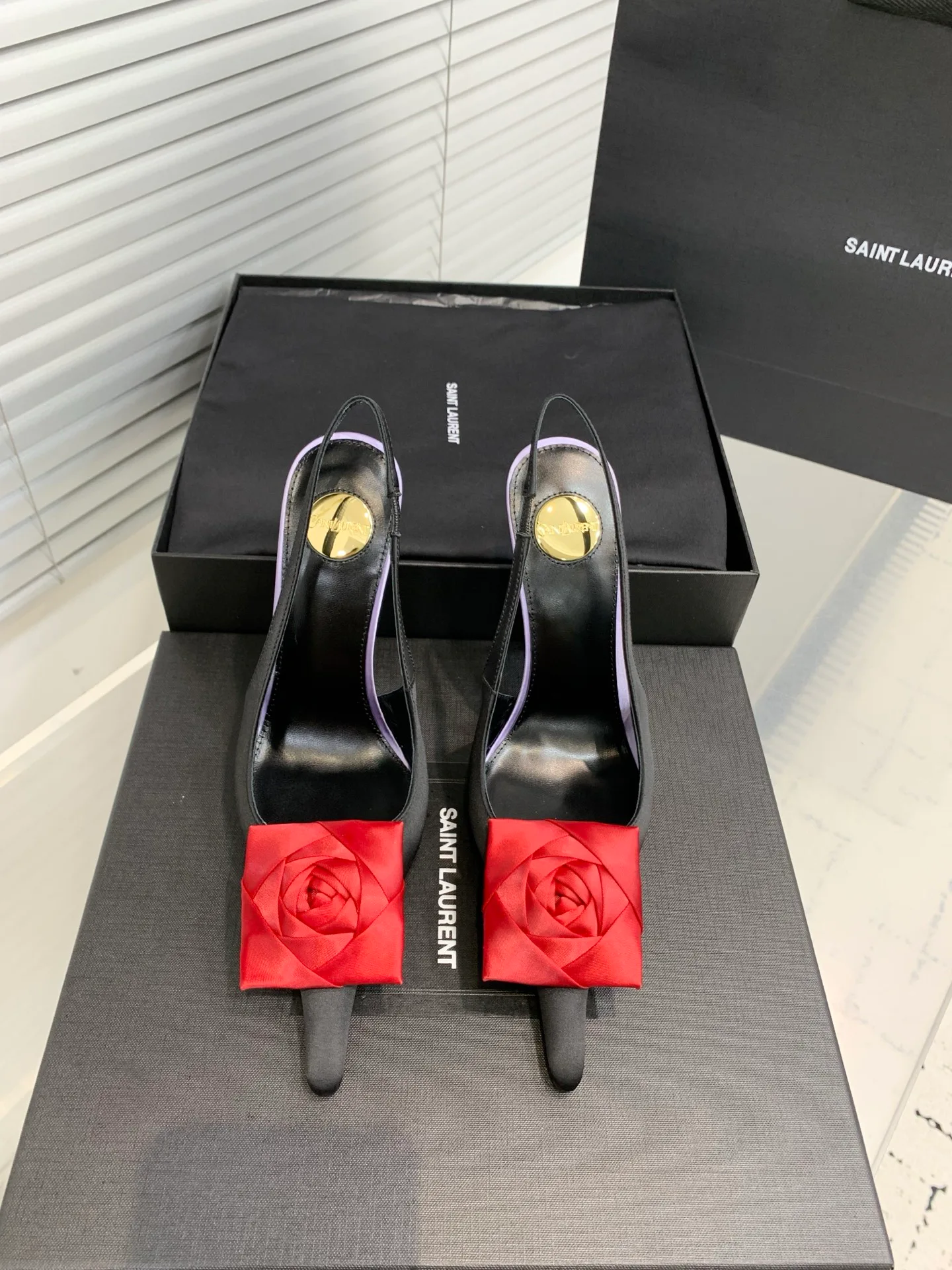 Туфли Женские Saint Laurent 355738