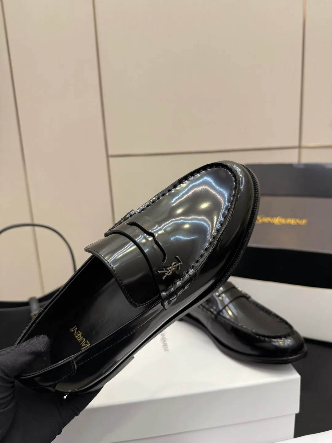 Лоферы И Мокасины Женские Saint Laurent 1091901