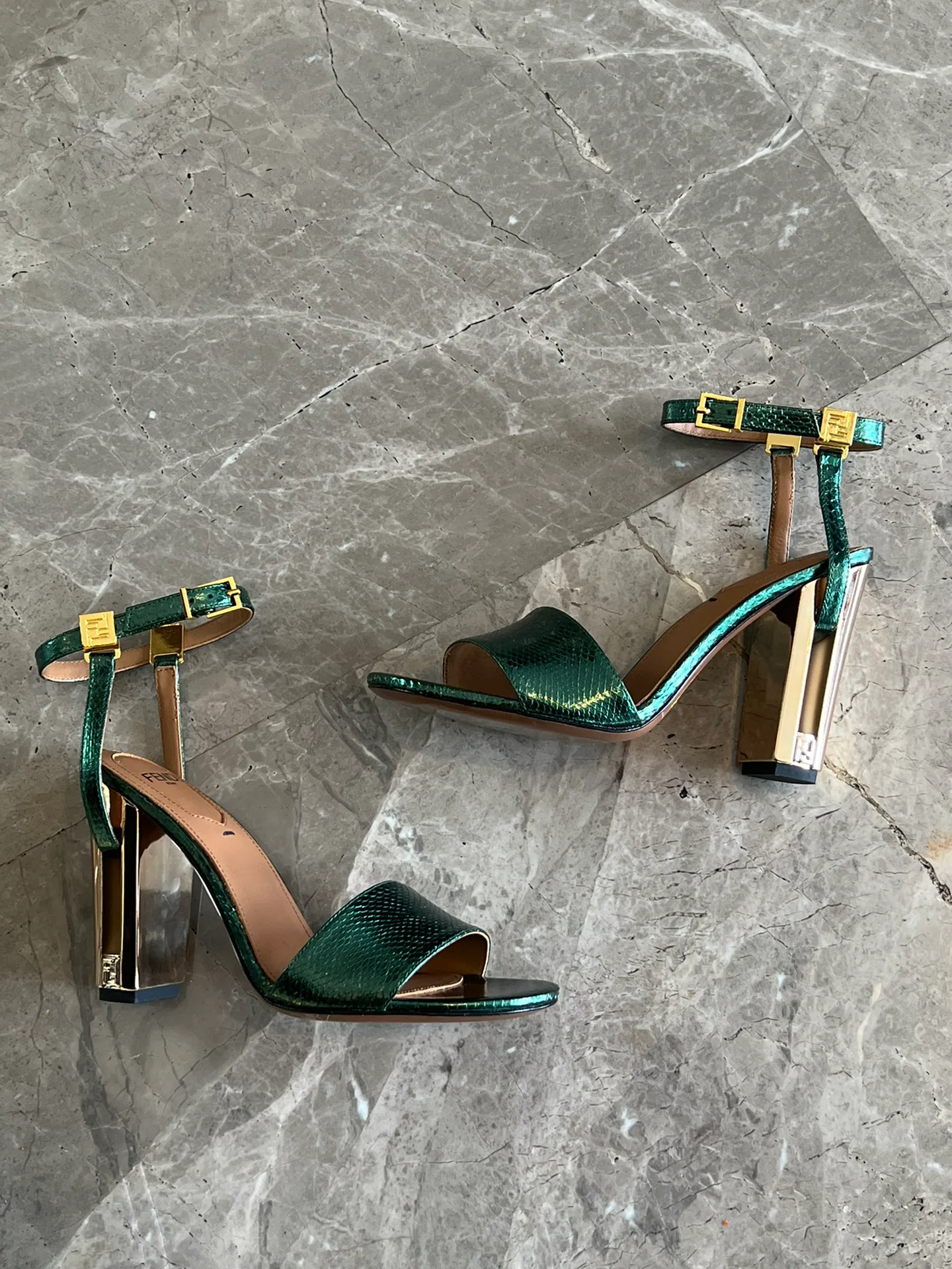 Босоножки Женские Fendi 9227094