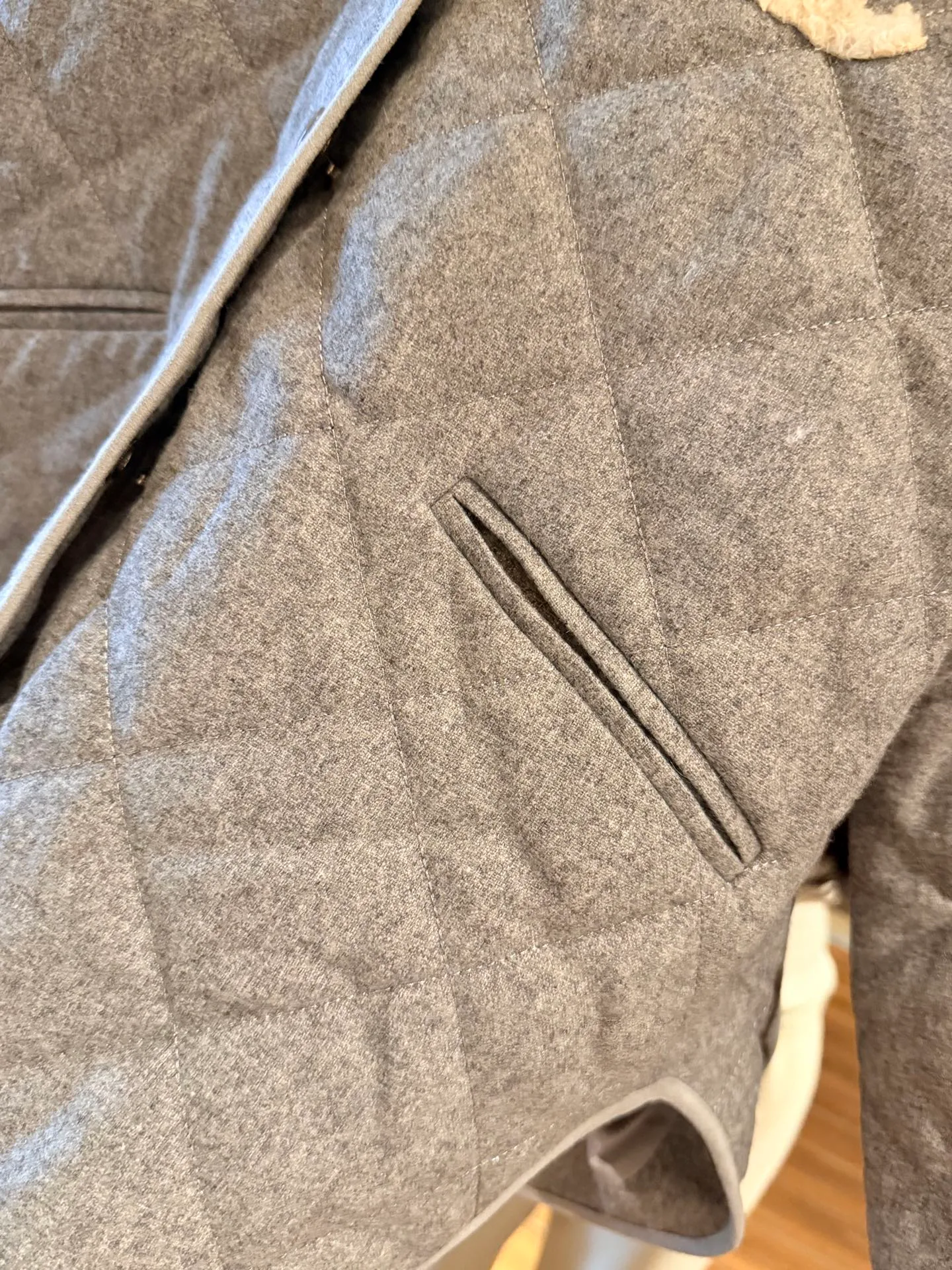 Куртки И Пуховики Женские Chanel 842434