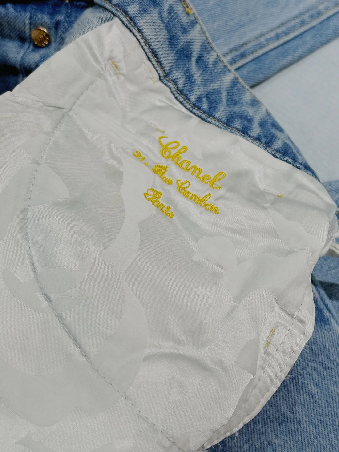 Джинсы Женские Chanel 19689429