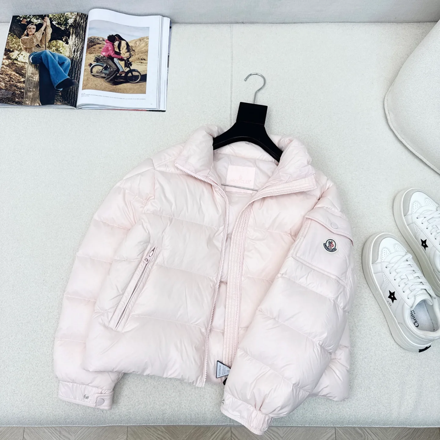 Куртки И Пуховики Женские Moncler 18629186