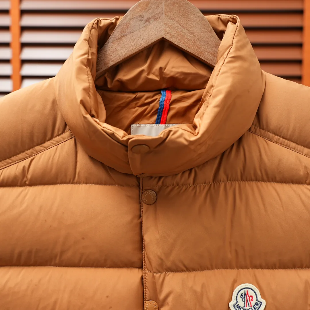 Жилеты Женские Moncler 18455951